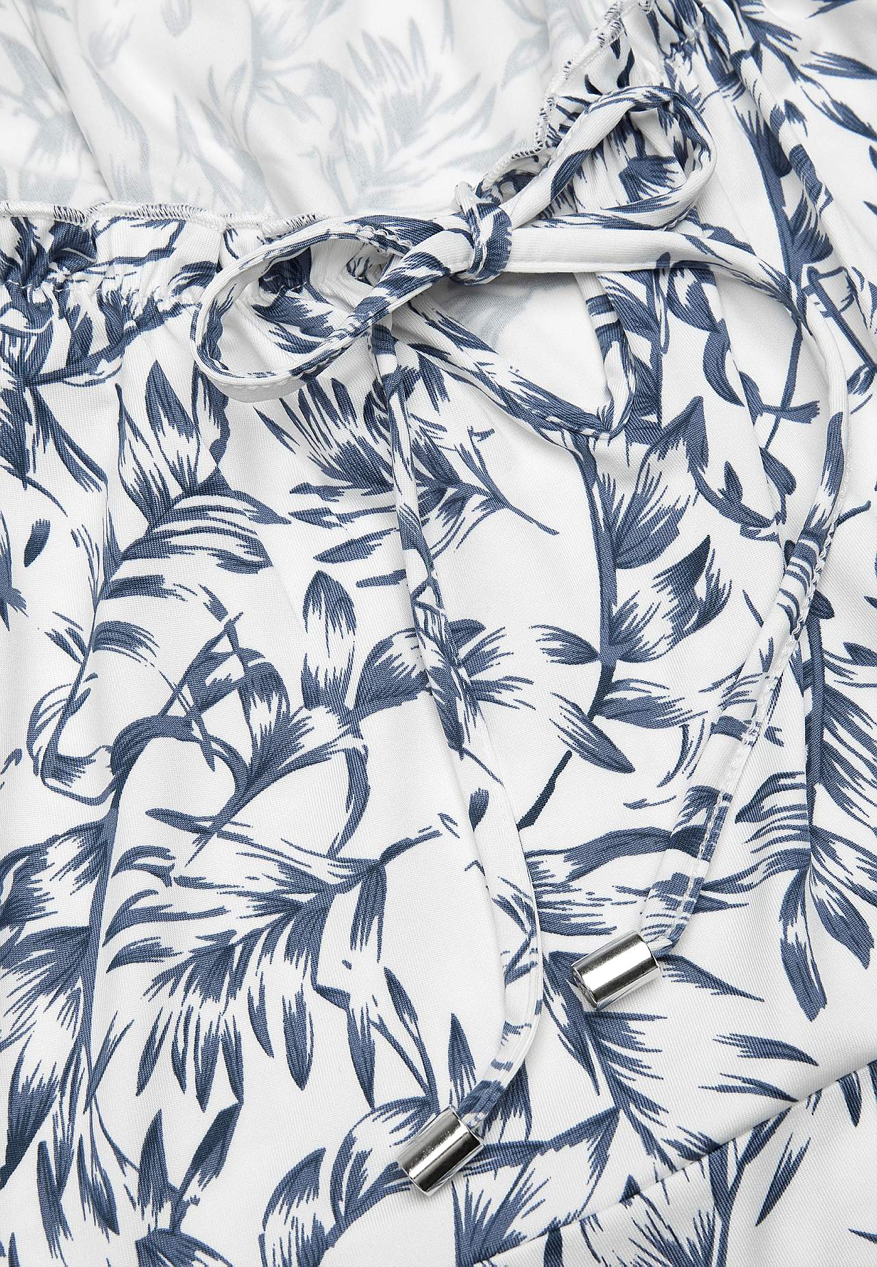 Kuviollinen off shoulder -mekko
