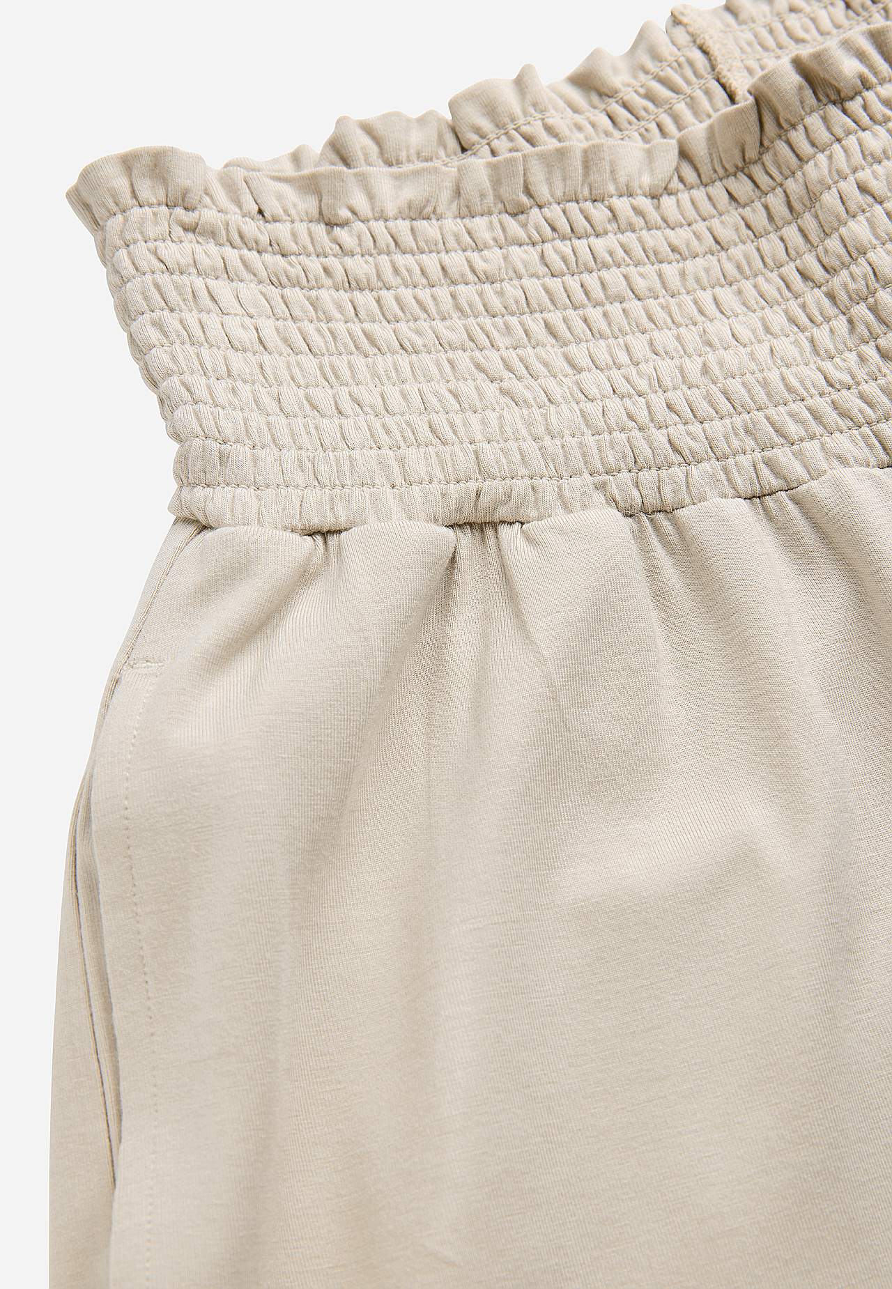 Pehmeät trikoohousut laskostetulla joustavalla vyötäröllä Liv