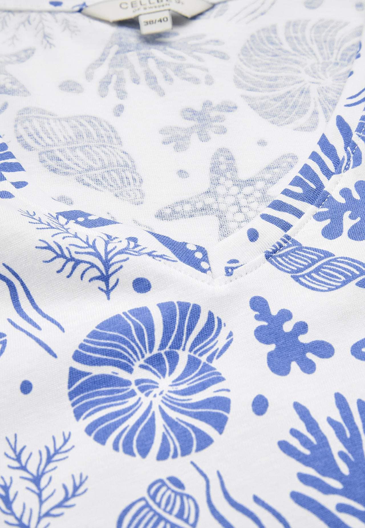 Hihaton yömekko Signe
