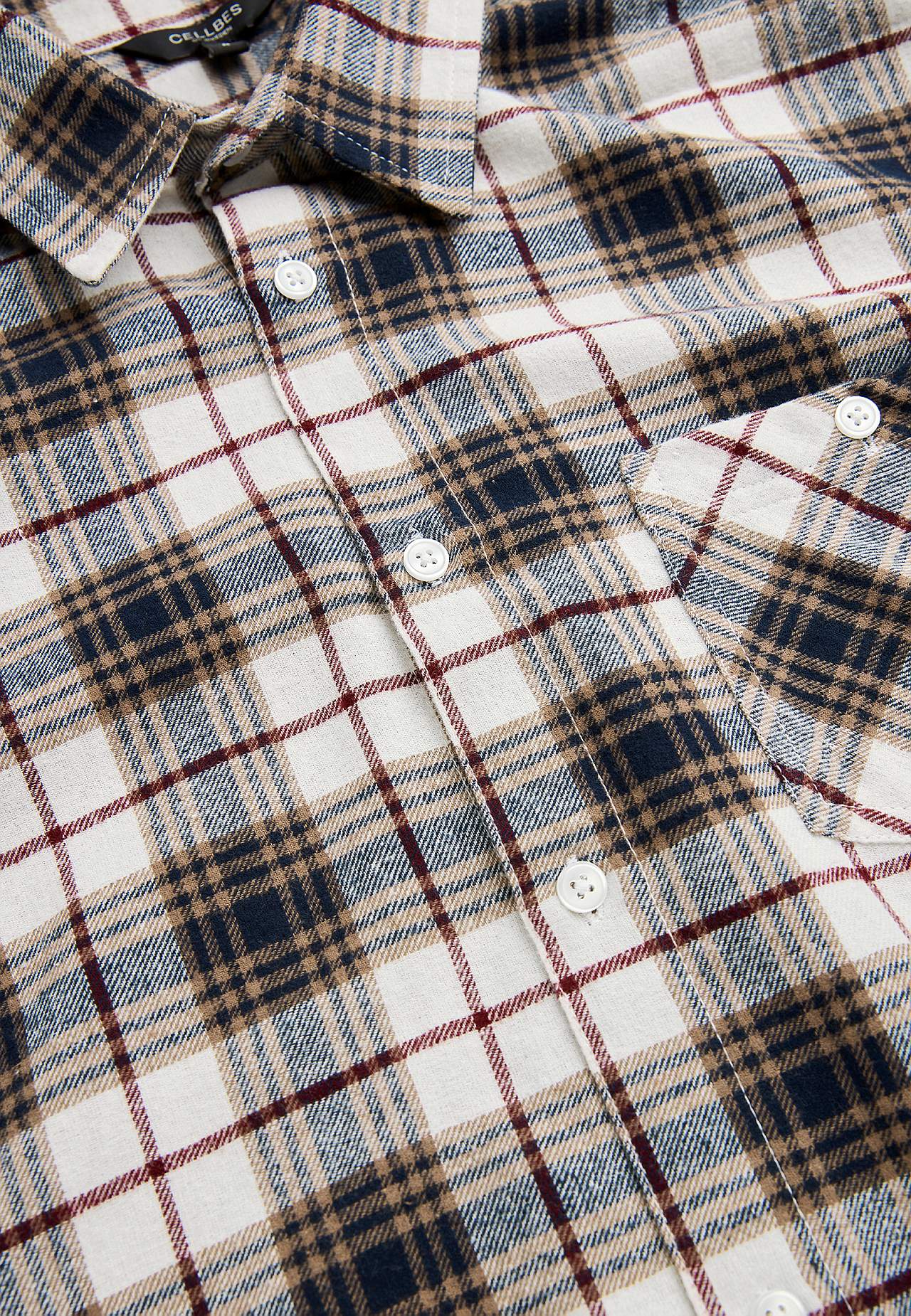 Ruudullinen flanellipaita