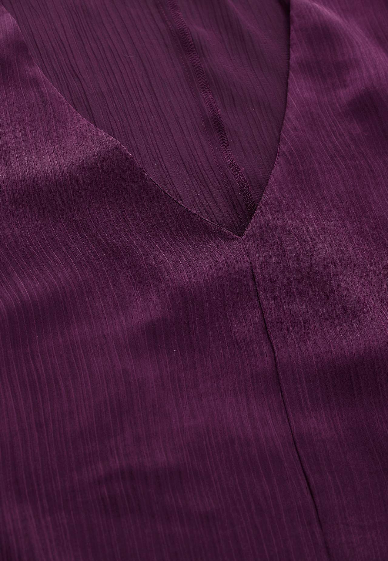 Mekko puhvihihoilla