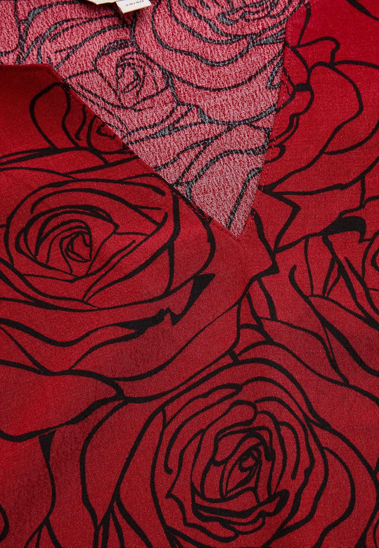 Kukkakuvioinen pusero viskoosista