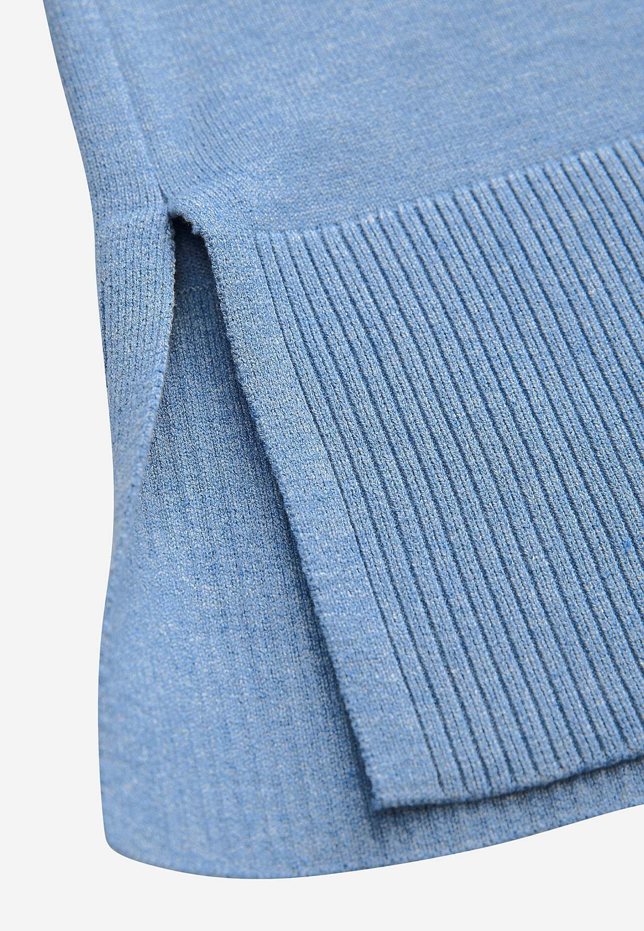 Tiheäsilmukkainen tunika