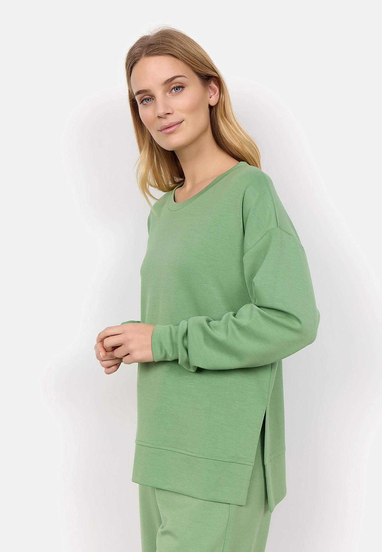 Hyvin pehmeä trikootoppi