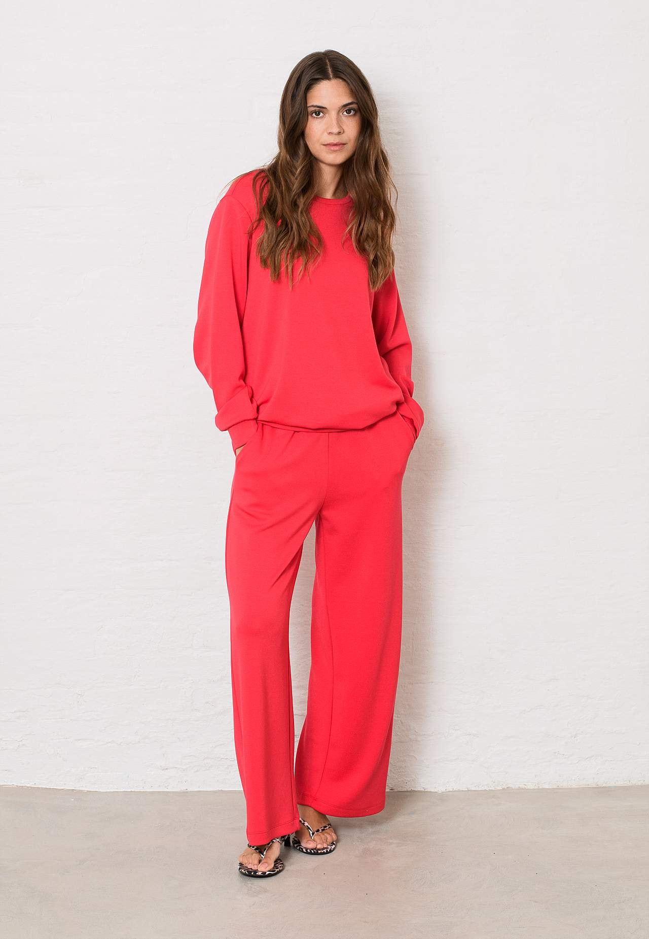 Hyvin pehmeät trikoohousut