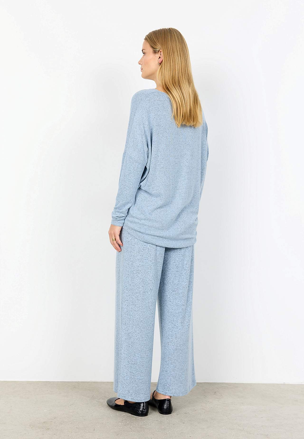 Erittäin pehmeä trikootoppi