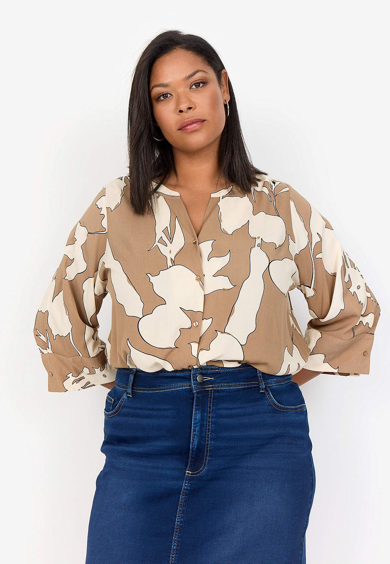 Kuvioitu viskoosipaita