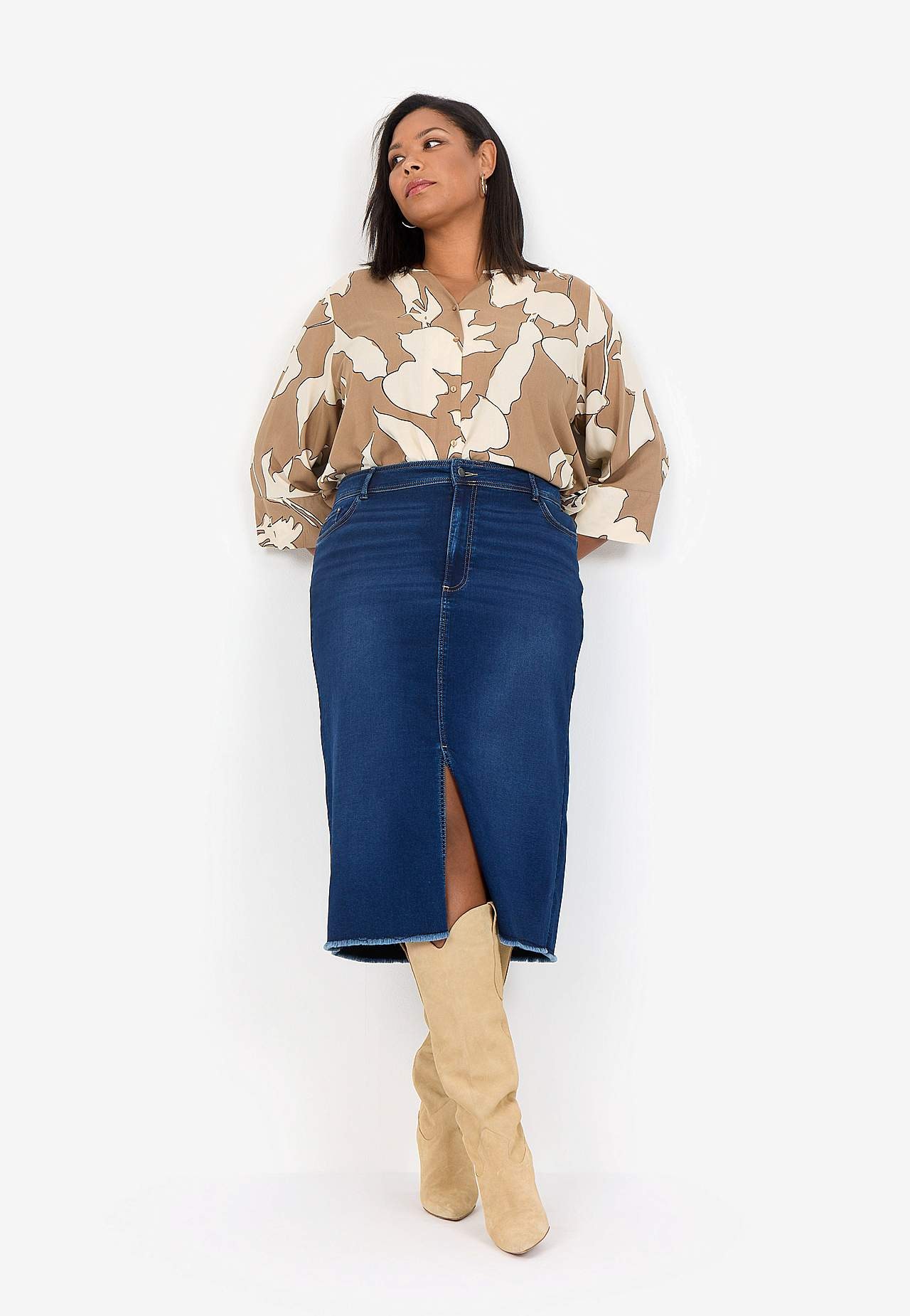 Kuvioitu viskoosipaita