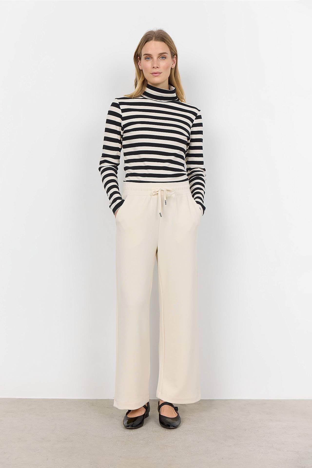 Raidallinen poolokauluspaita