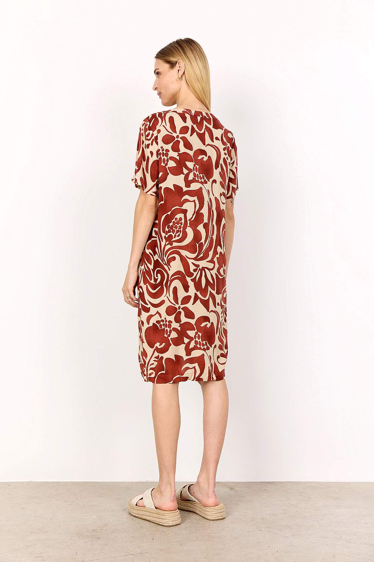 Kudottu, kuviollinen viskoosimekko