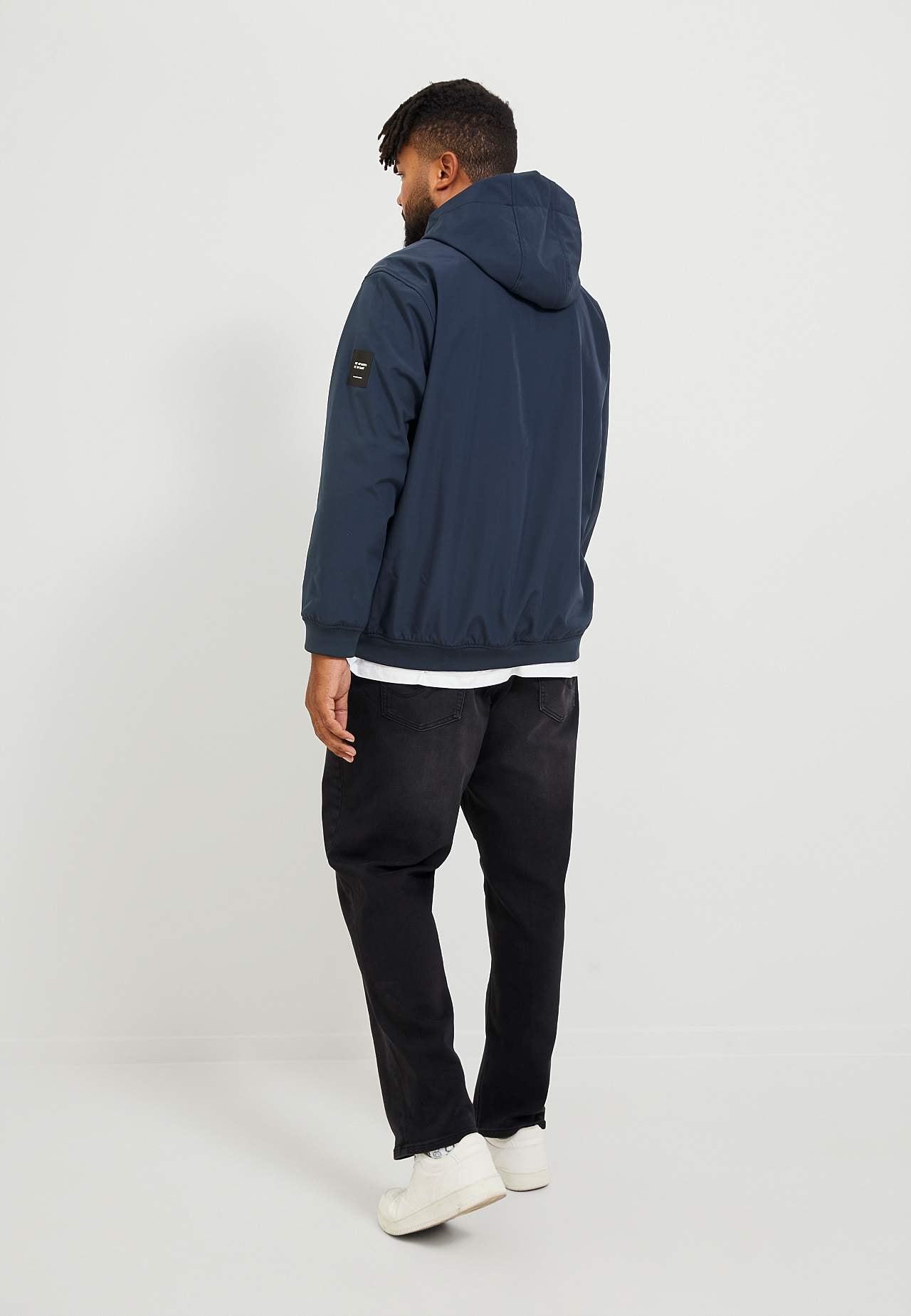 Vettähylkivä softshell-takki hupulla