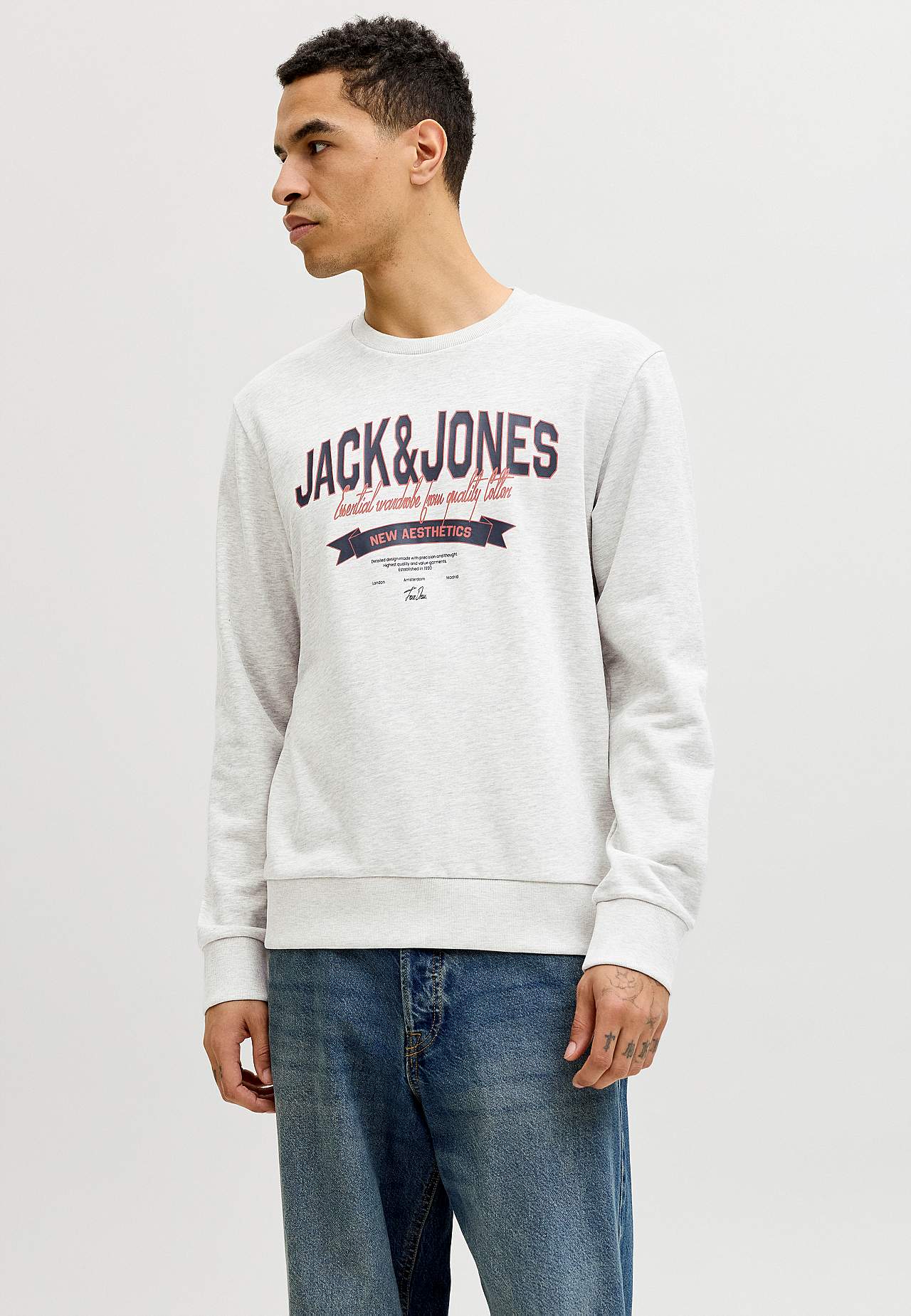 Collegepaita printillä