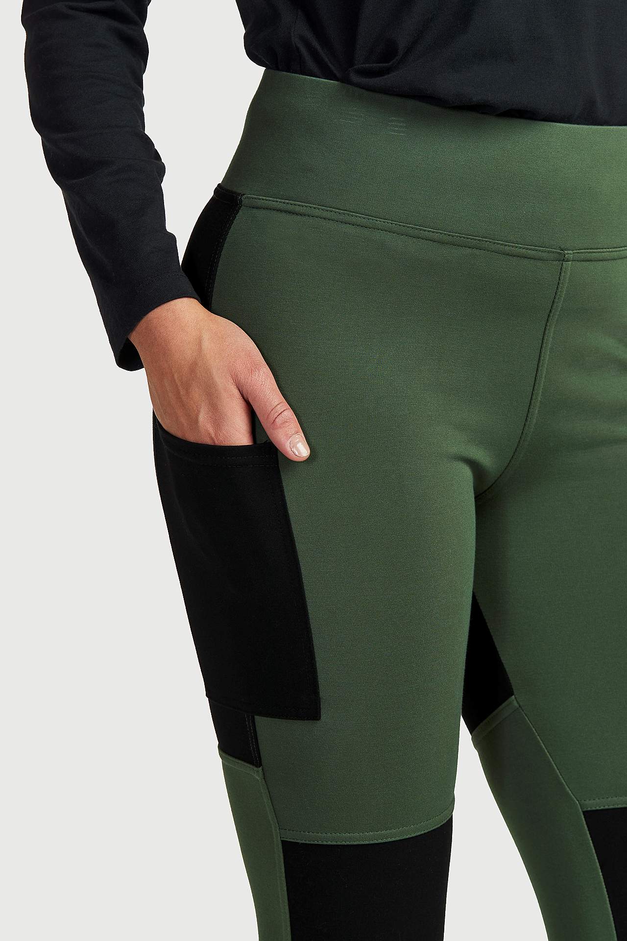 Leggingsit sivutaskuilla