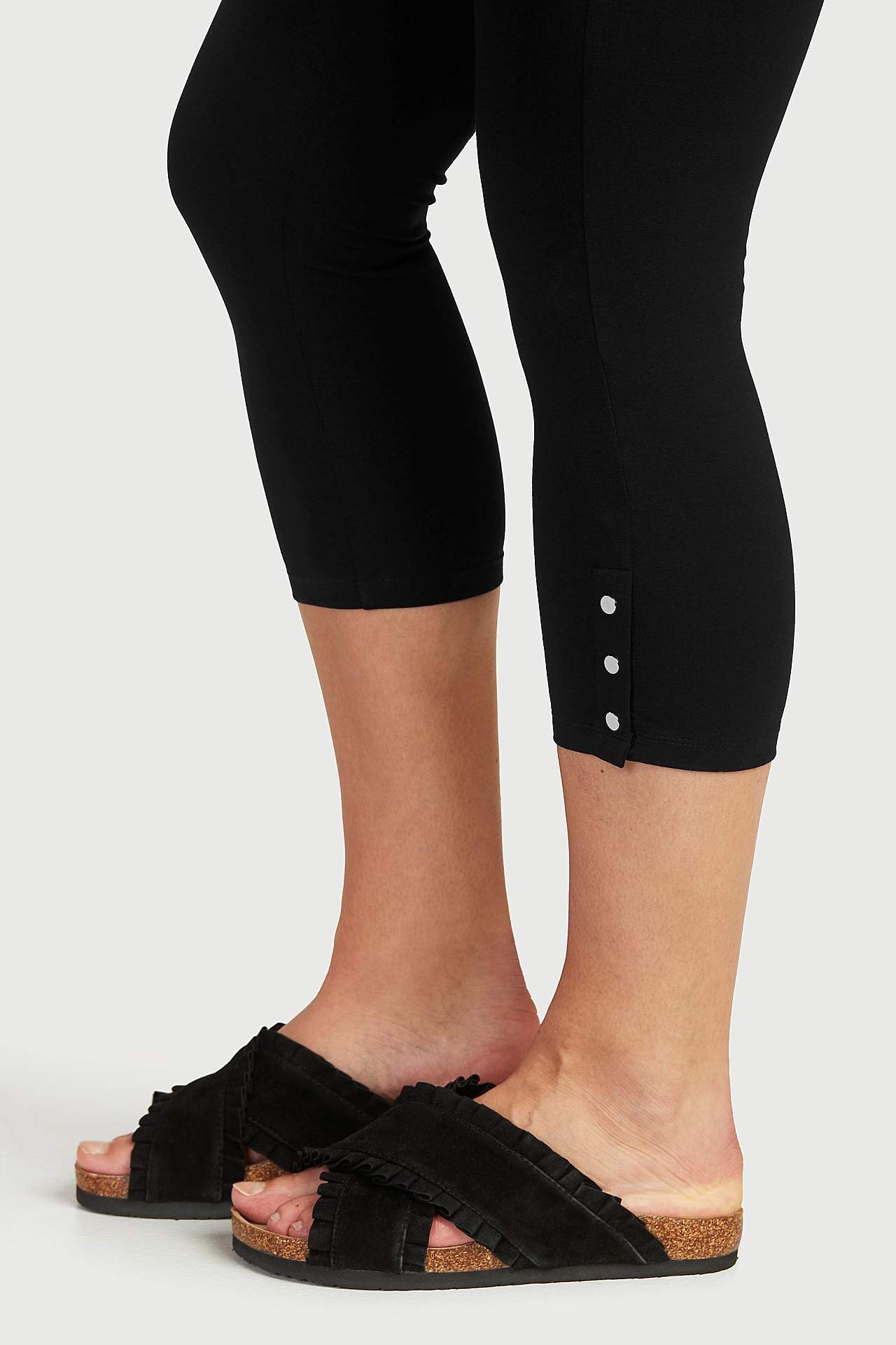 Caprileggingsit kivoilla nappiyksityiskohdilla Milly 2 kpl/pakkaus