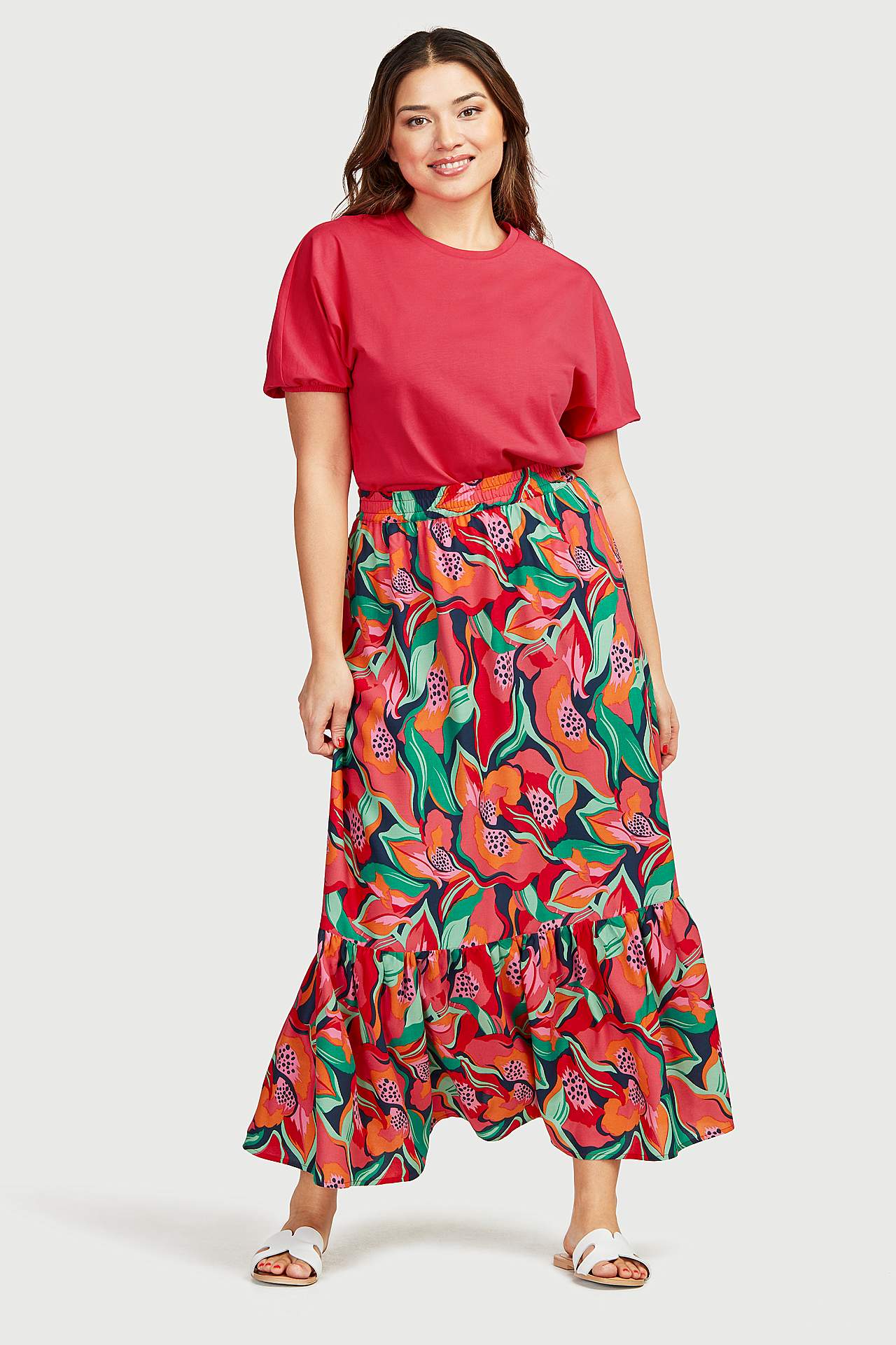 Yksivärinen trikootoppi