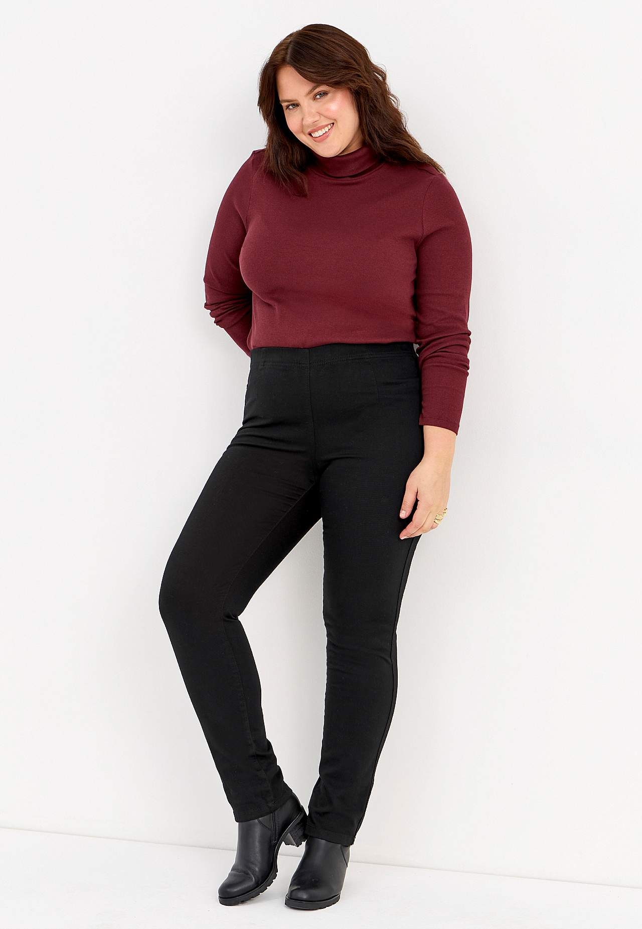 Jeggingsit skinny-lahkeella
