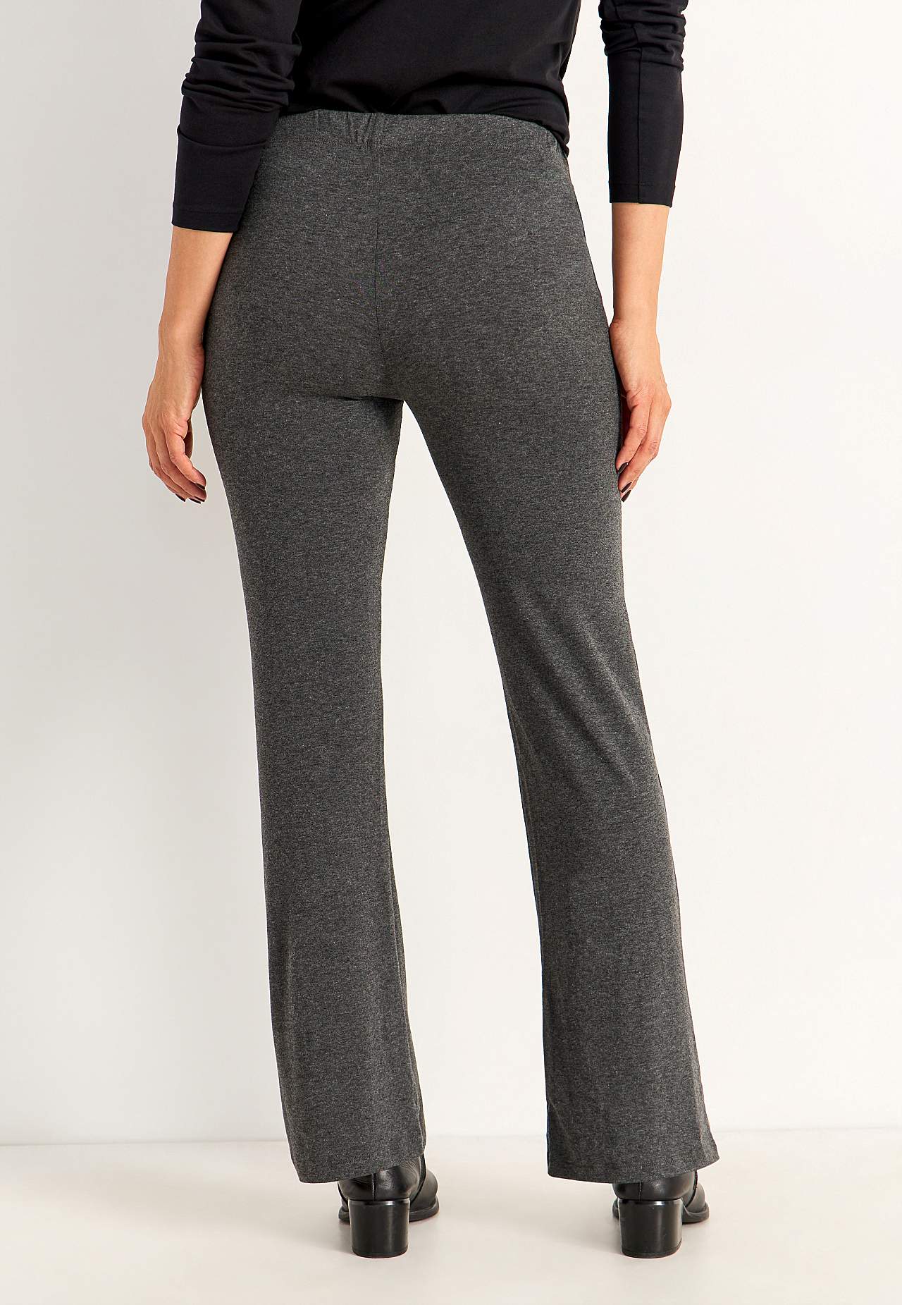 Levenevät leggingsit