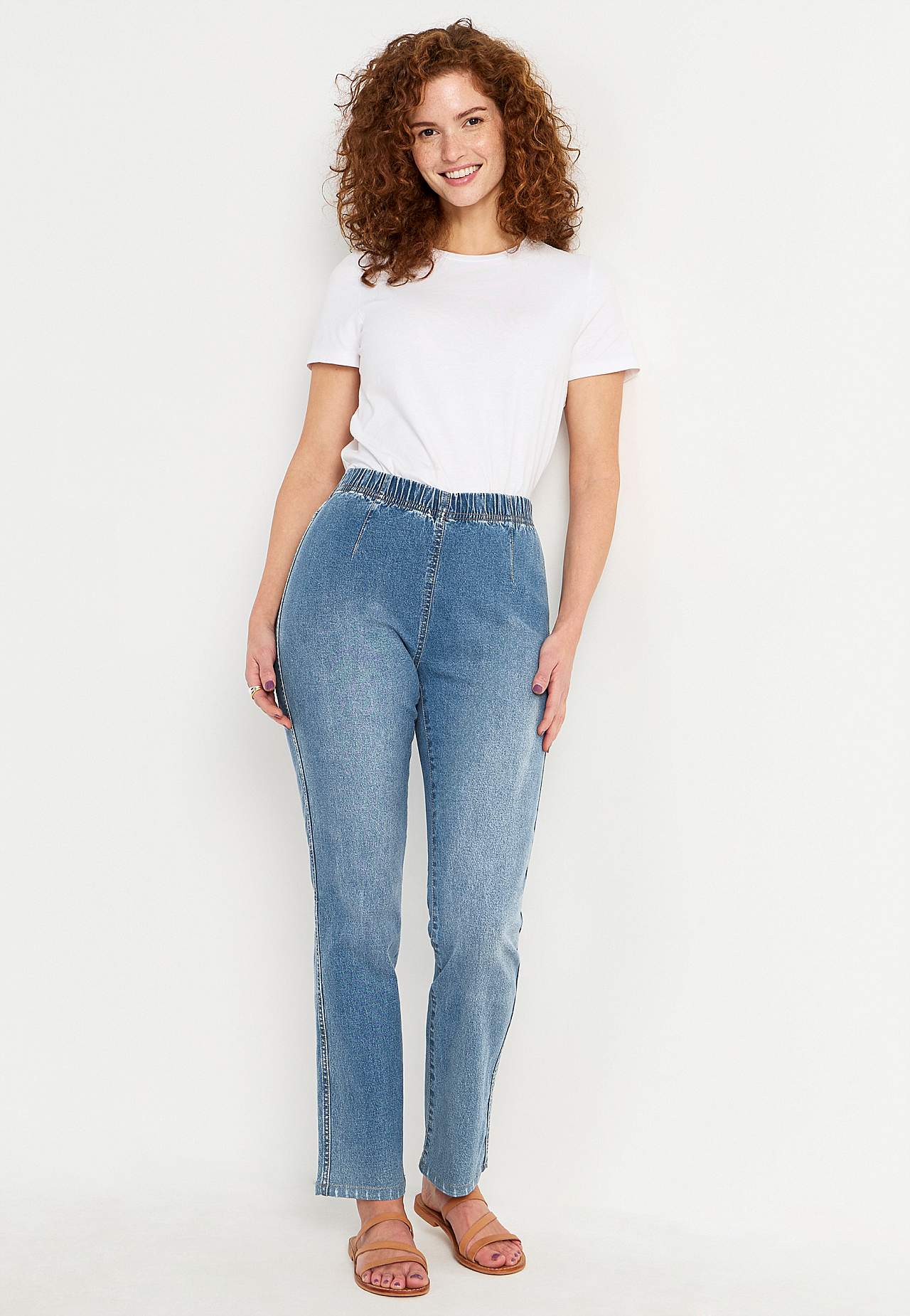 Jeggingsit skinny-lahkeella