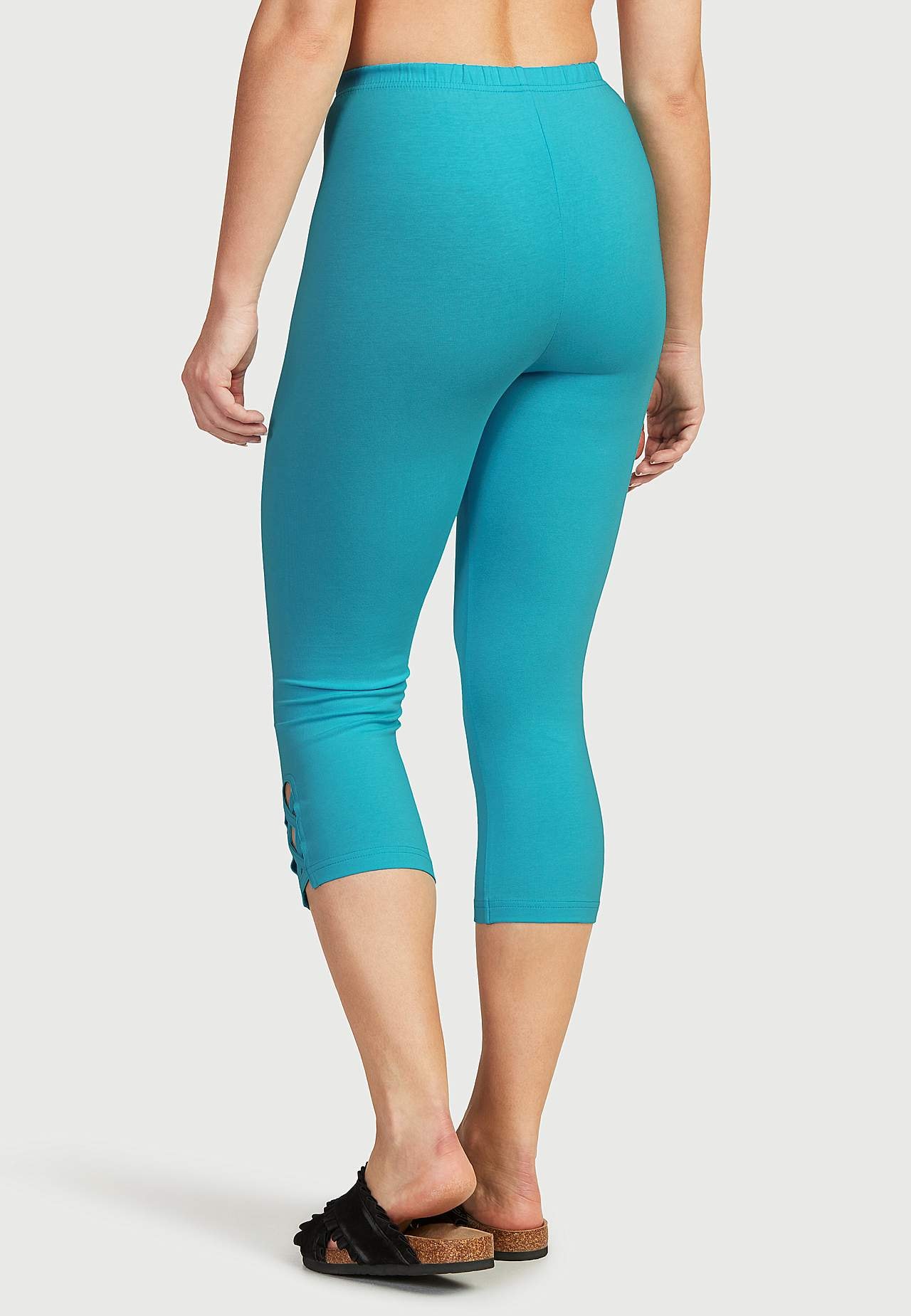 Caprileggingsit kivoilla yksityiskohdilla 2 kpl/pakkaus