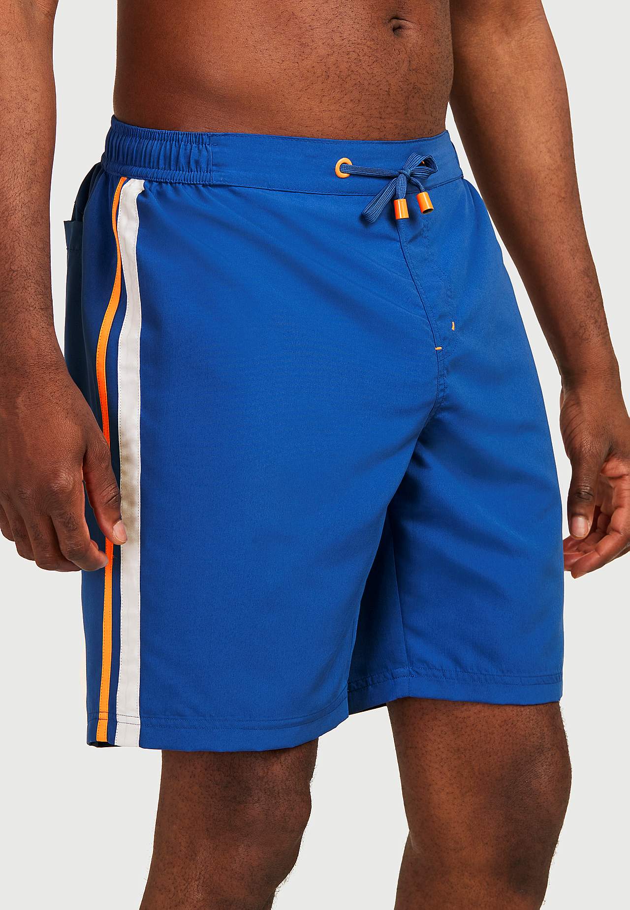 Sporttiset uimashortsit