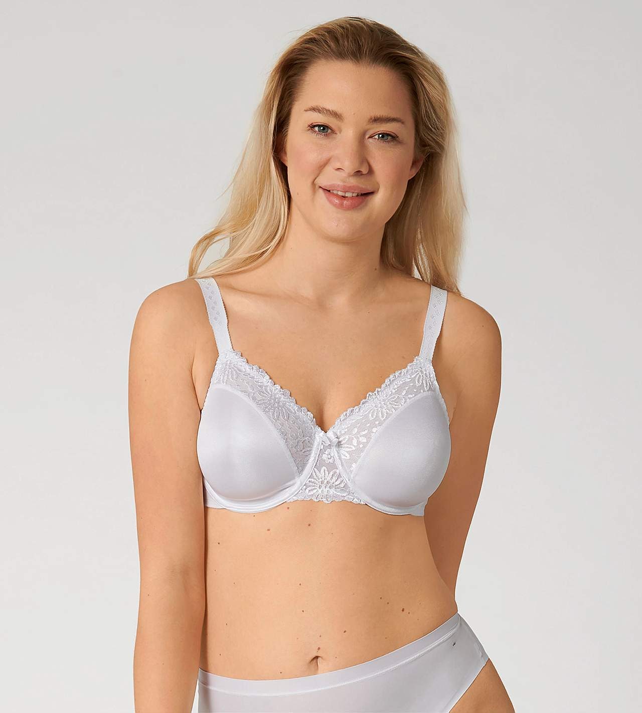 Ladyform Soft minimizer-rintaliivi Triumph-tuotemerkiltä Ladyform Soft