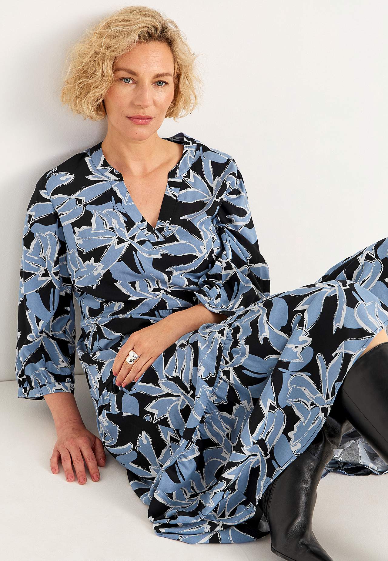 Mekko röyhelöillä