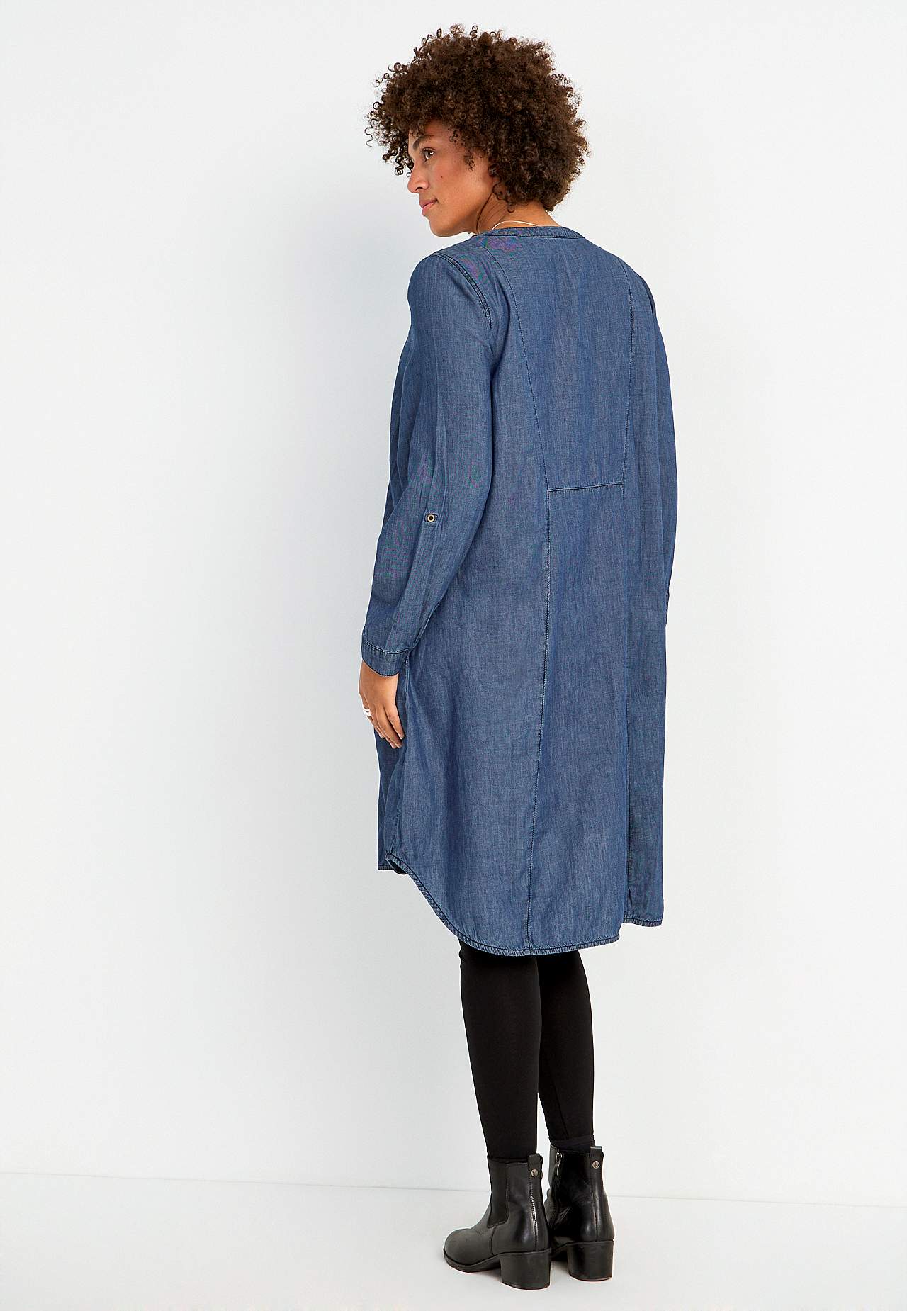 Tilava farkkumekko