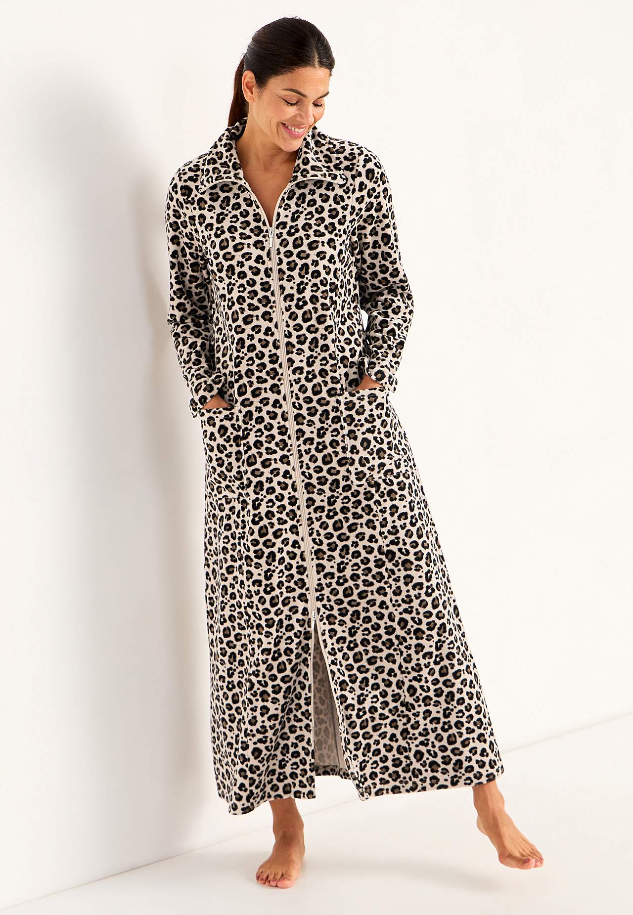 Veluurinen, pitkä aamutakki Wilma