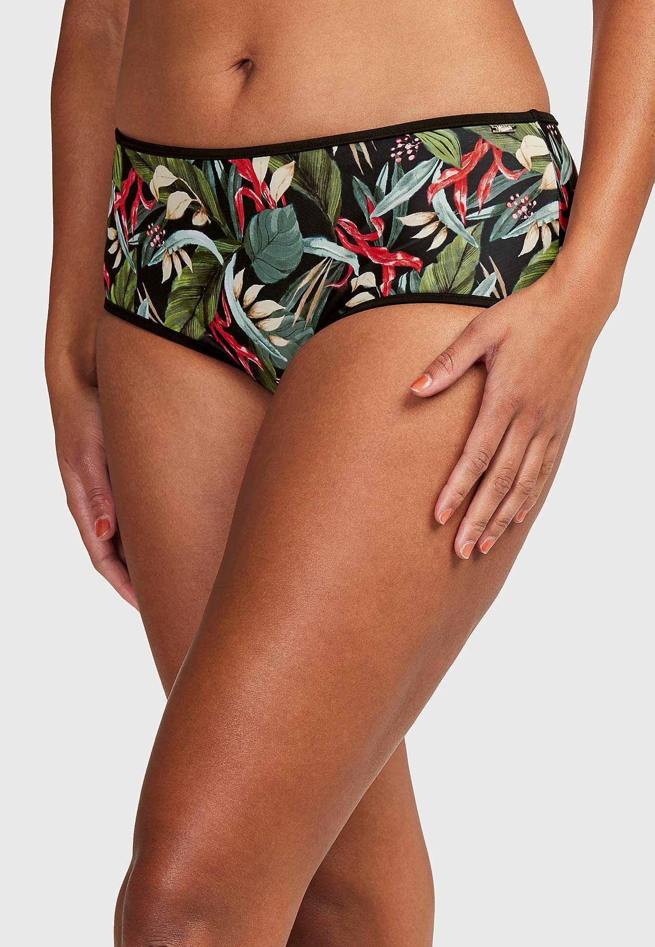 Bikinin alaosa normaalilla vyötäröllä Montreal