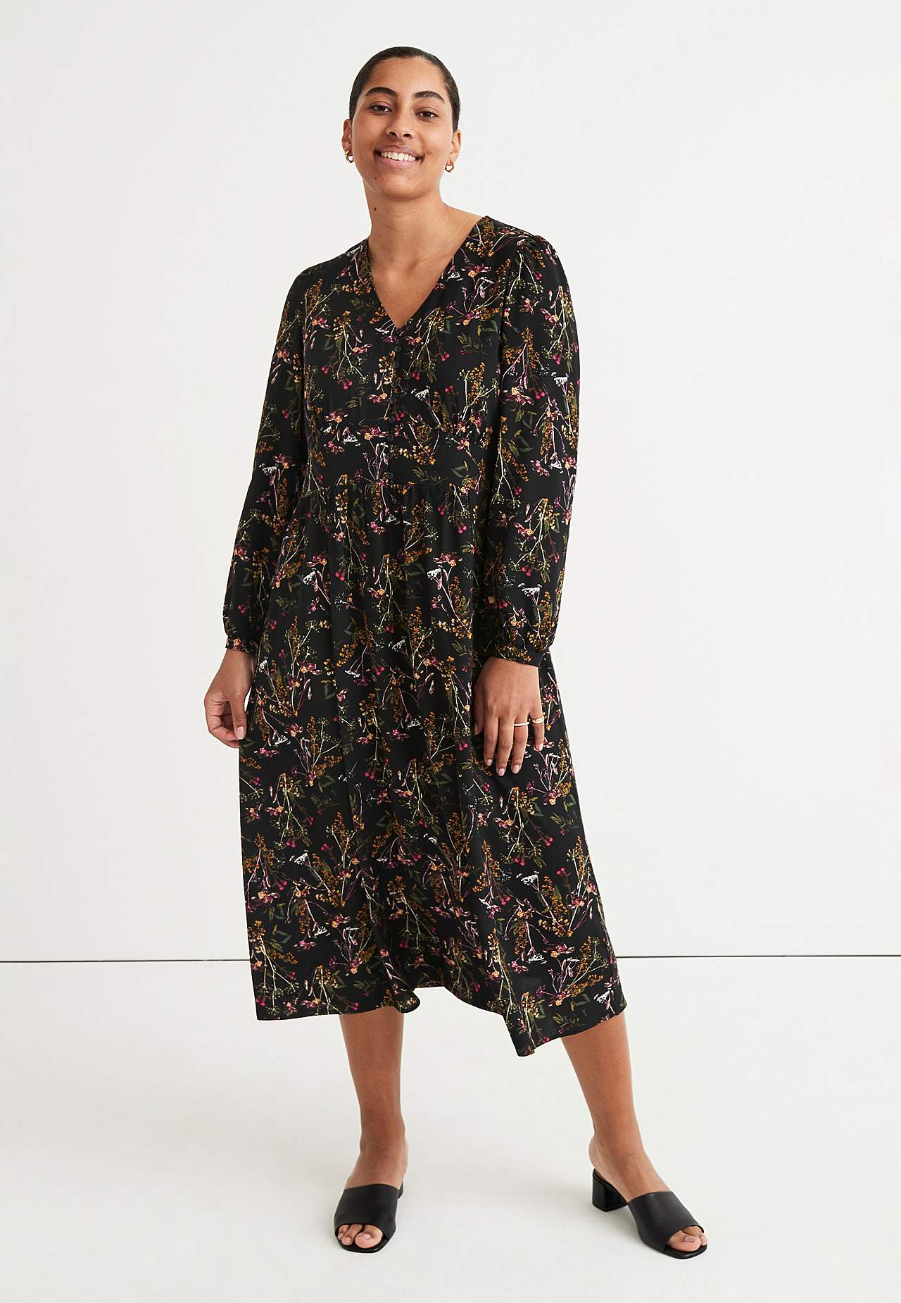 Kuviollinen mekko Irma