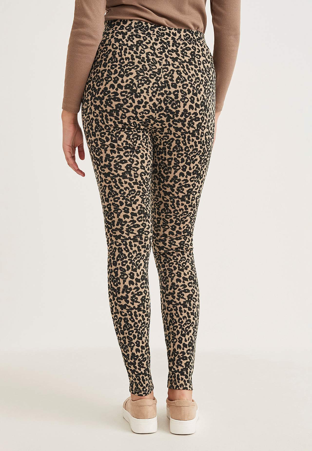 Kuviolliset leggingsit