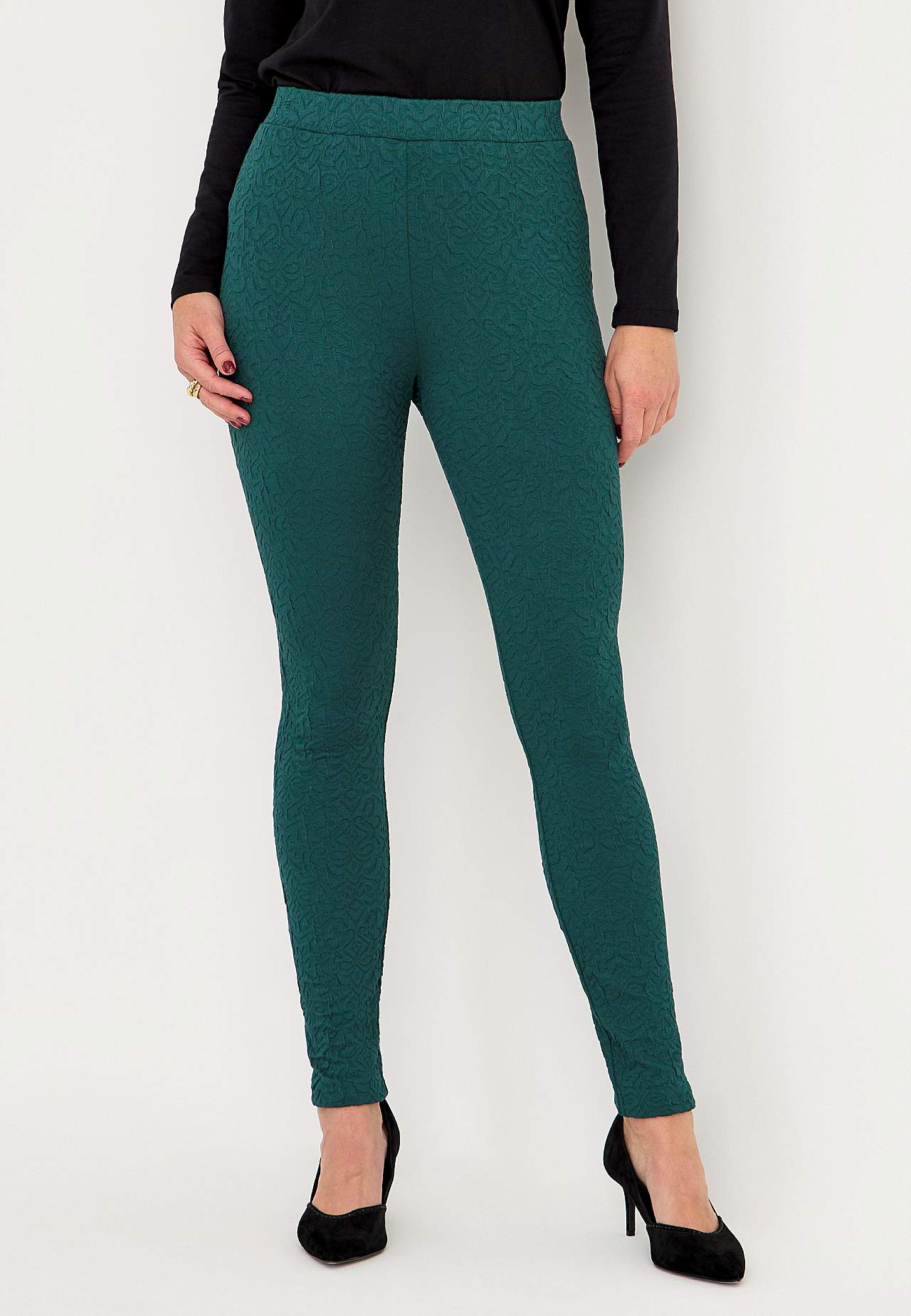 Leggingsit rakennekuviolla