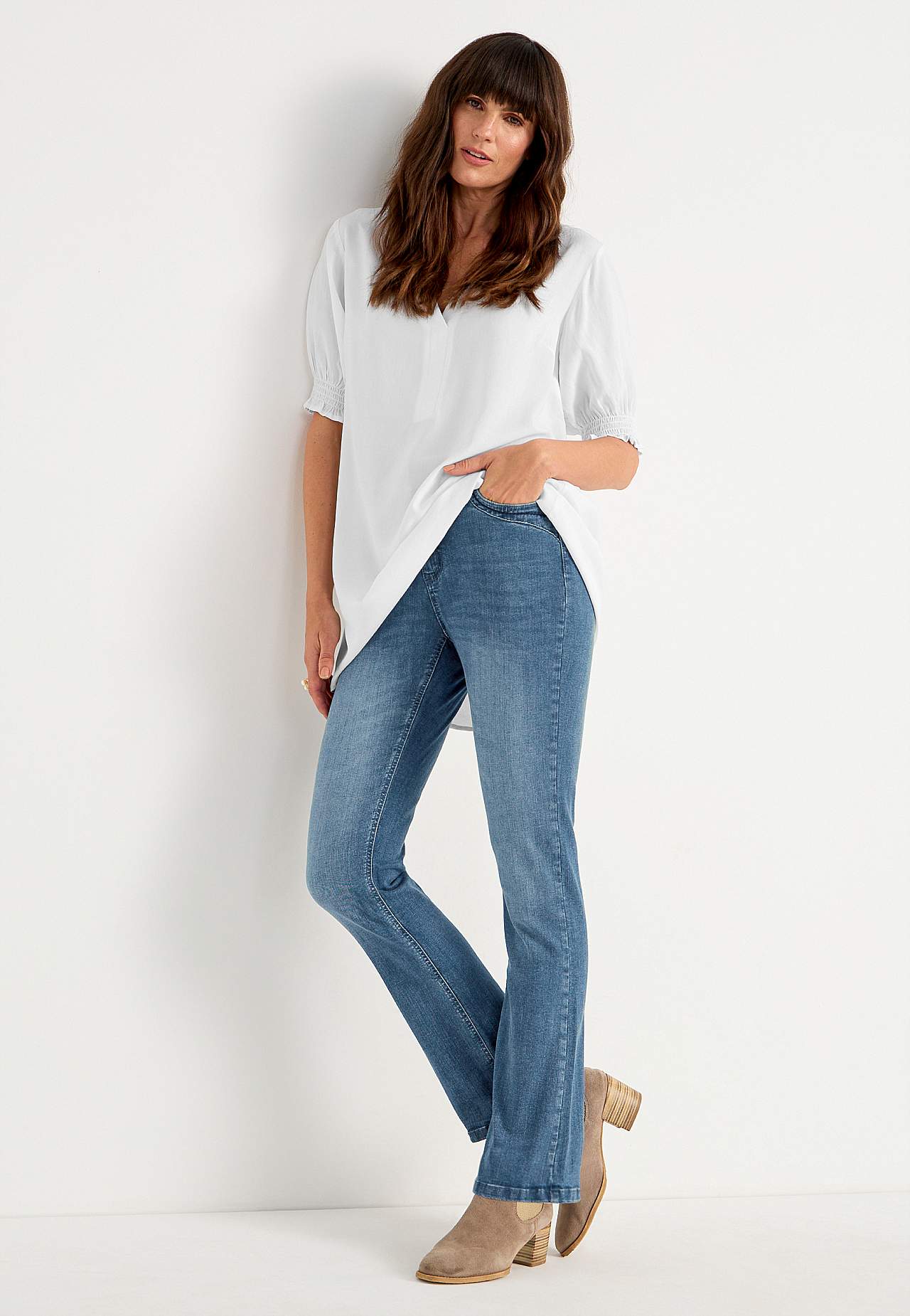 Stretchfarkut bootcut-lahkeella Anja