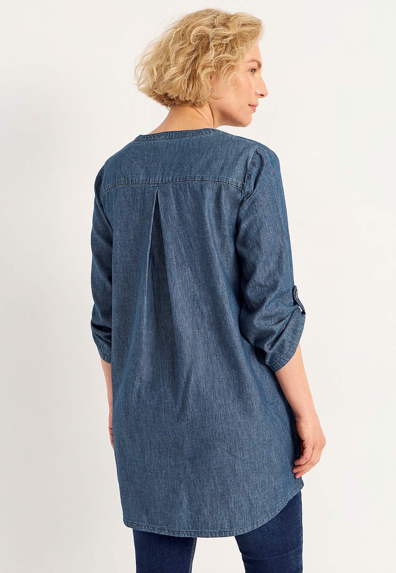 Denimtunika taskuilla