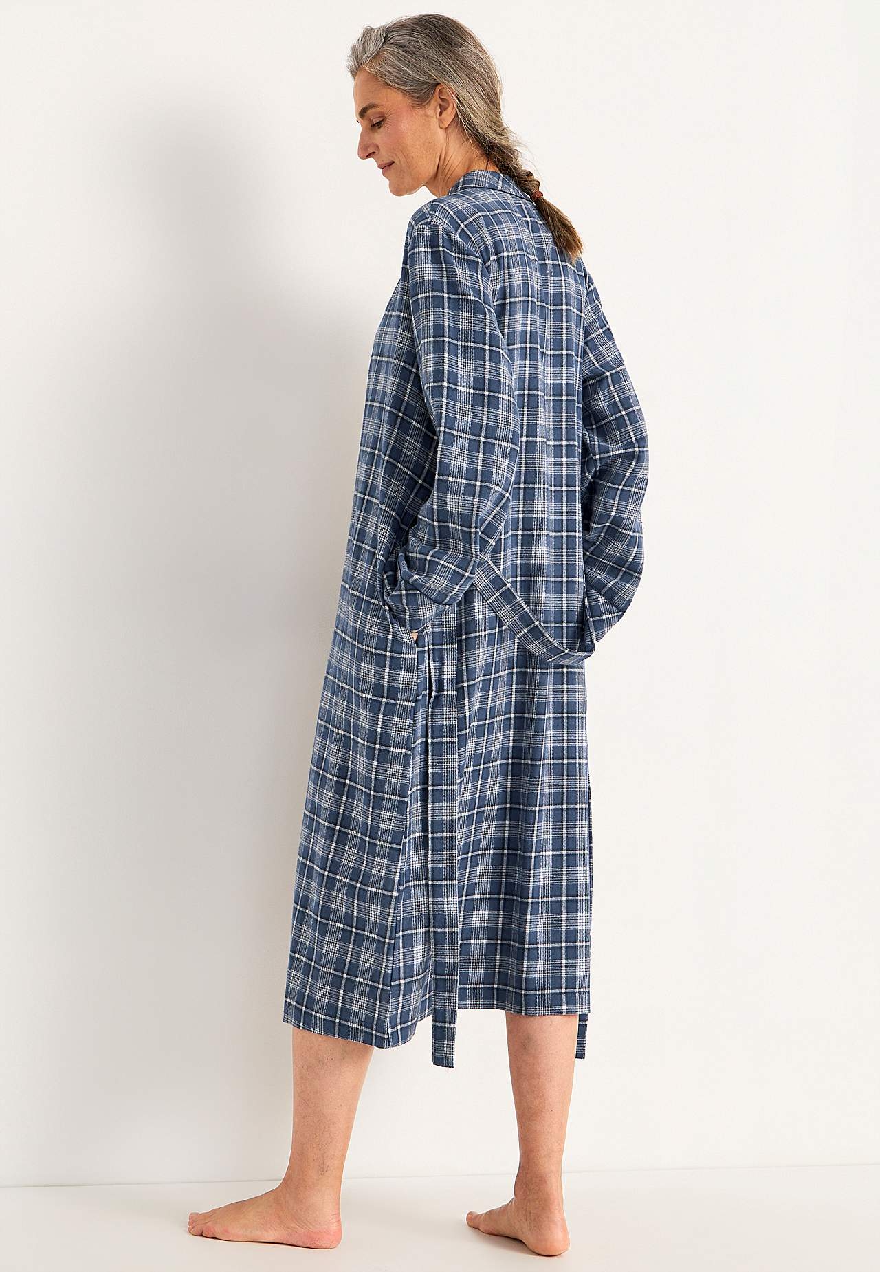 Ruudullinen aamutakki flanellista