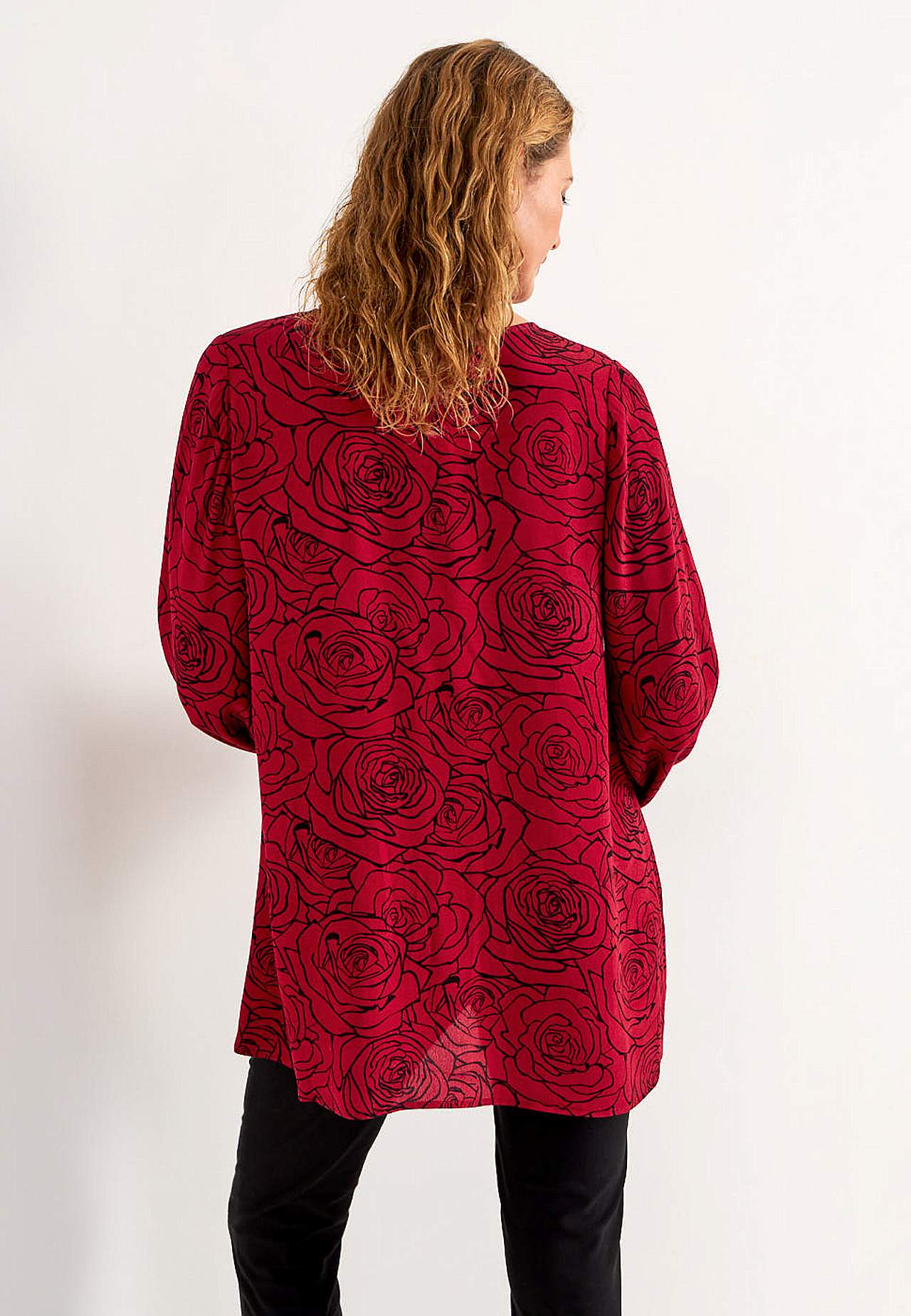 Kukkakuvioinen pusero viskoosista