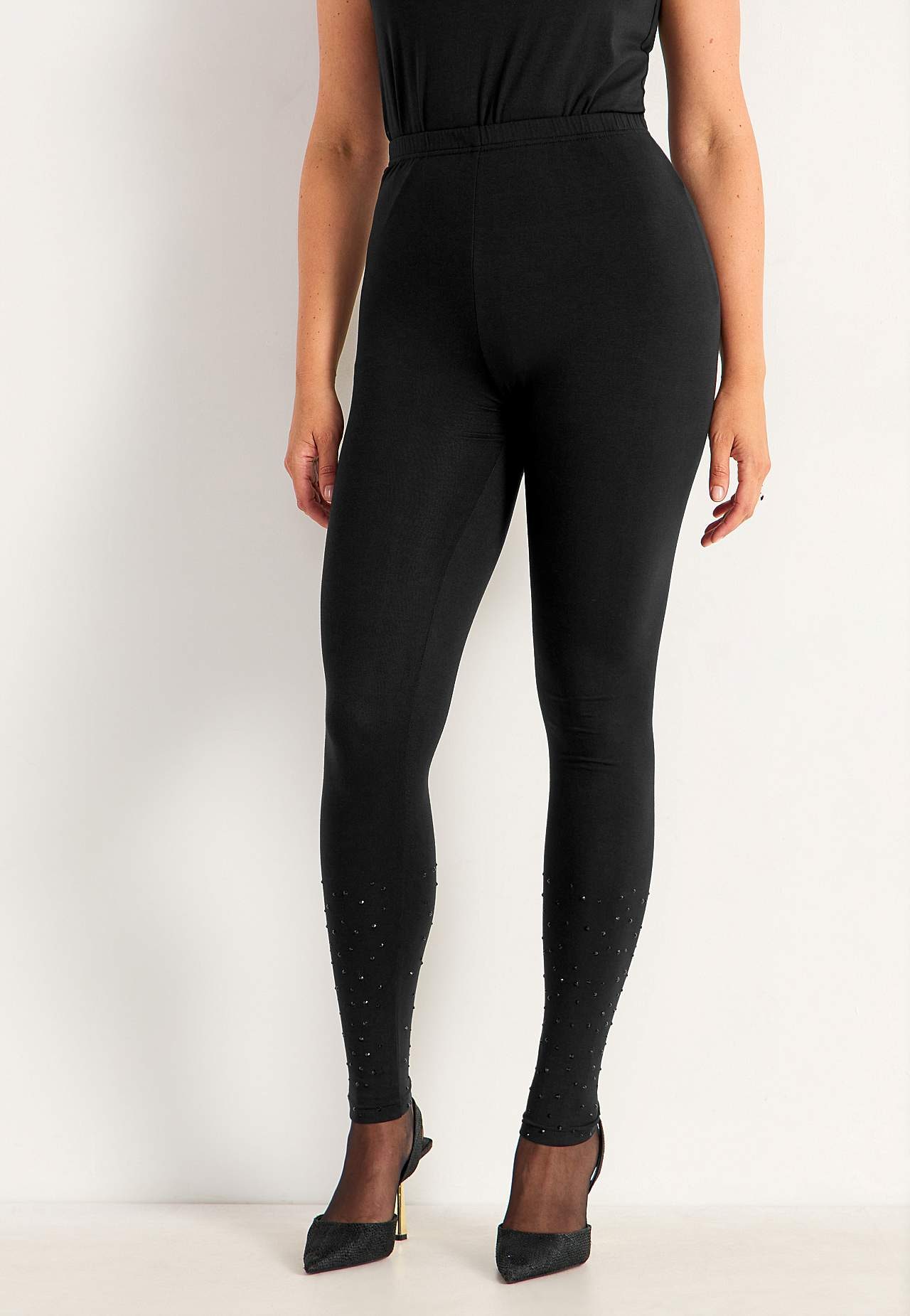 Leggingsit glitterisillä yksityiskohdilla