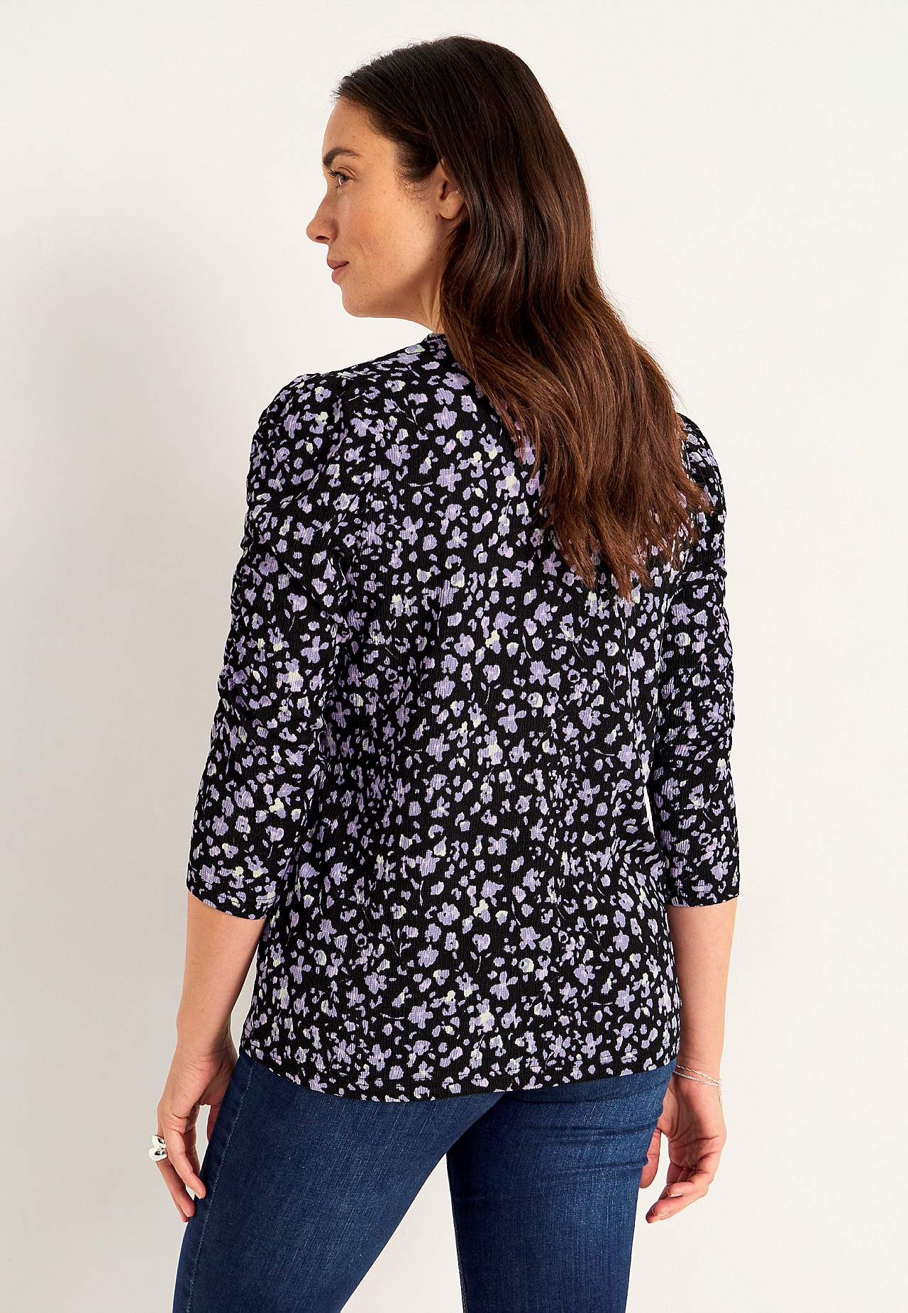 Trikootoppi sommitelmalla