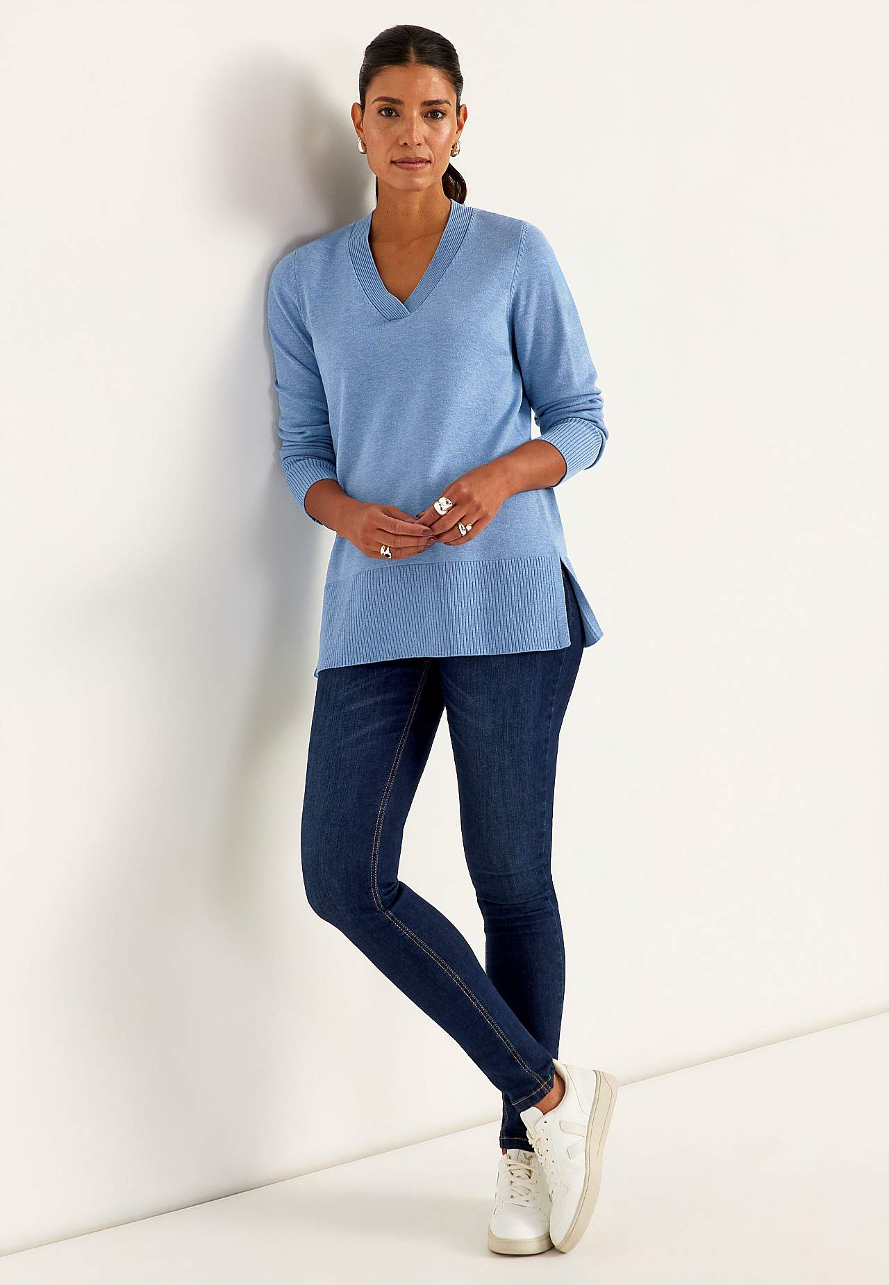 Tiheäsilmukkainen tunika