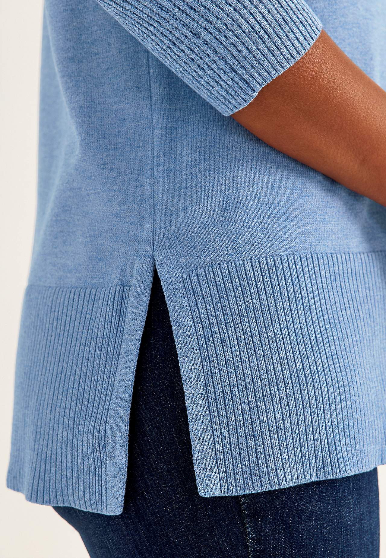 Tiheäsilmukkainen tunika