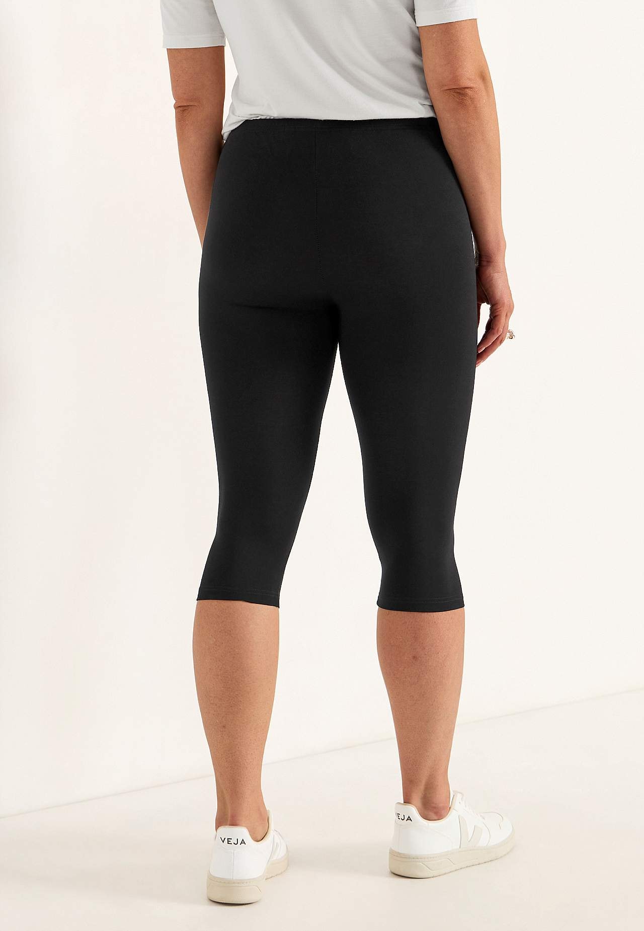 Caprileggingsit trikoosta
