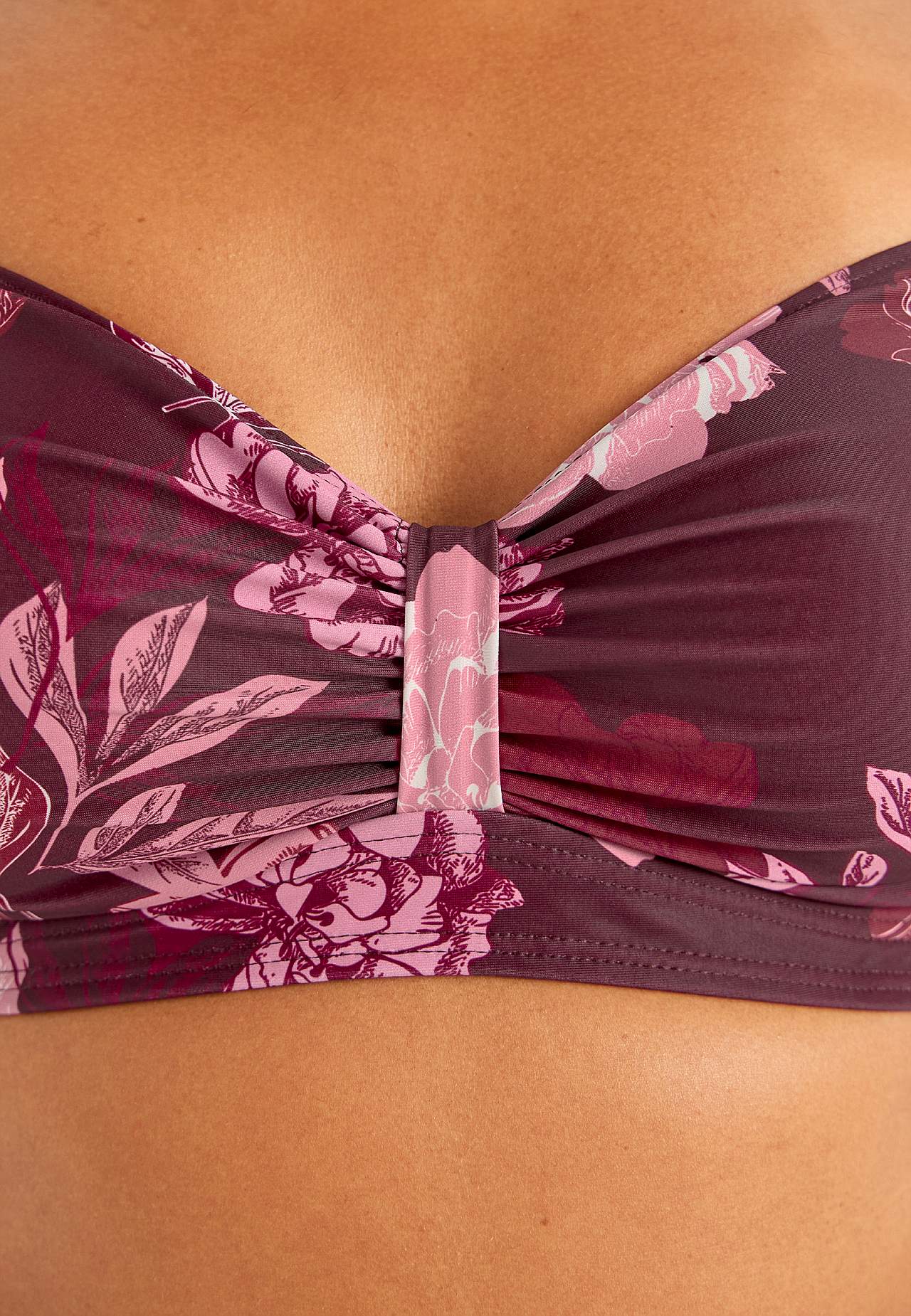 Pehmeät bikinirintaliivit