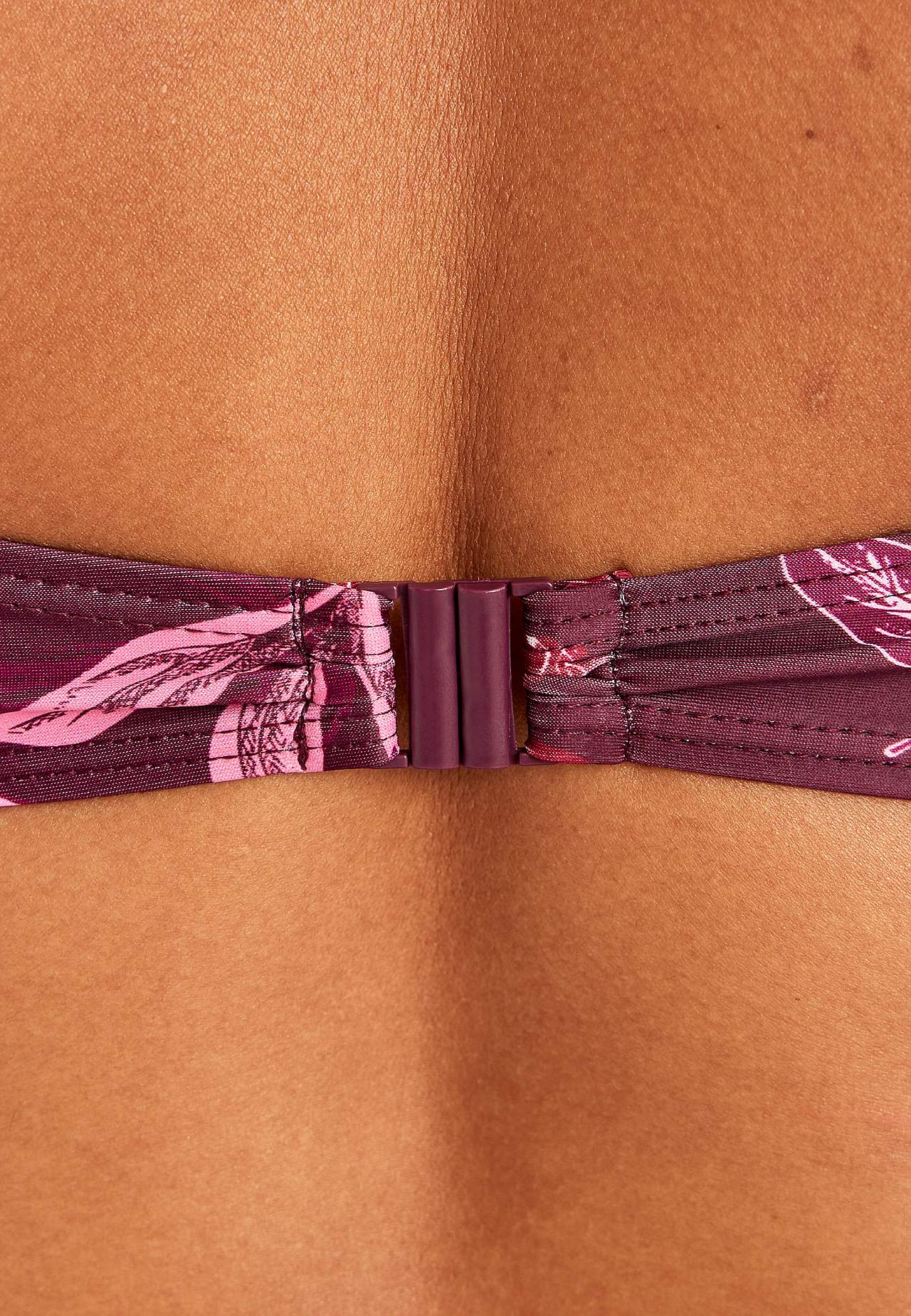 Pehmeät bikinirintaliivit