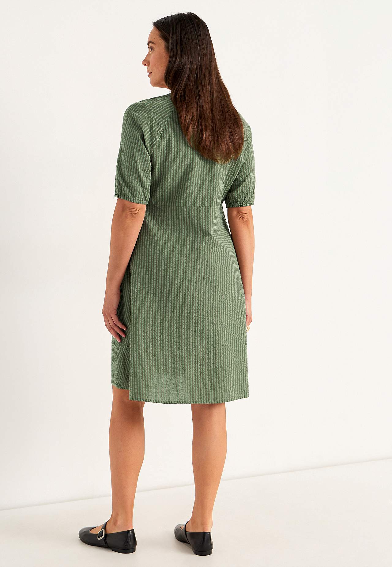 Mekko seersuckerista