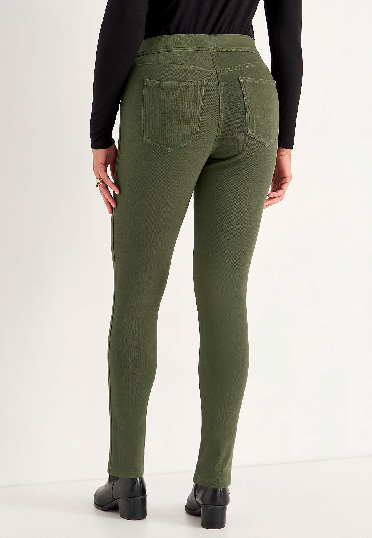 Joustavat leggingsit