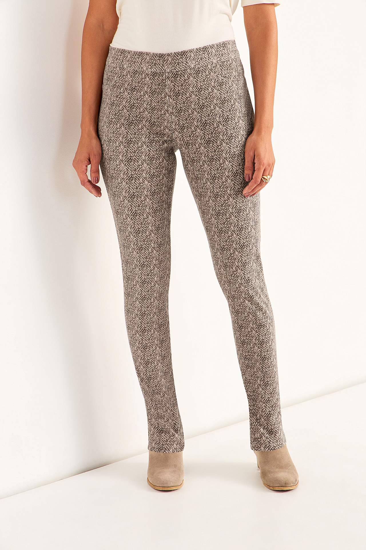 Joustavat leggingsit