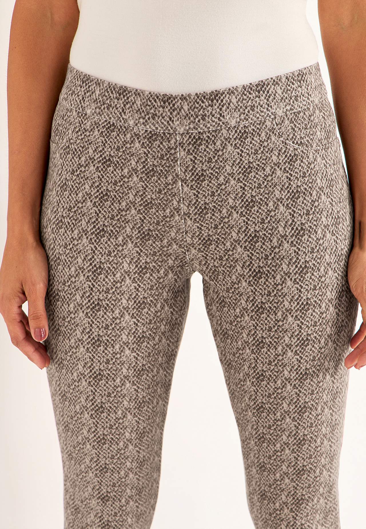 Joustavat leggingsit
