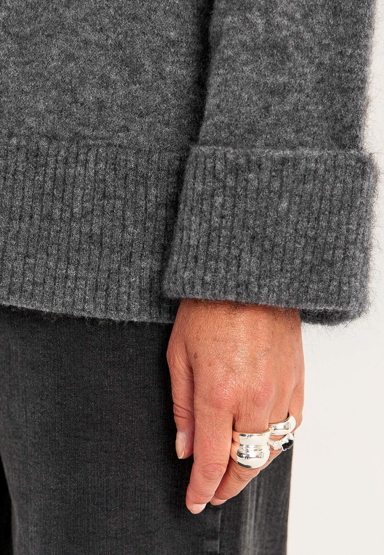 Pusero Premium mohair- ja villaseoksesta