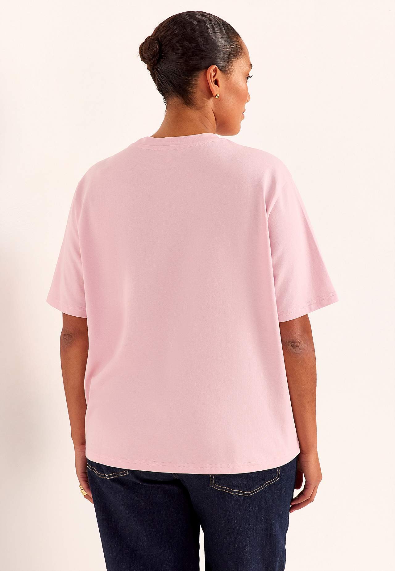 T-paita raskaasta puuvillajersey-kankaasta