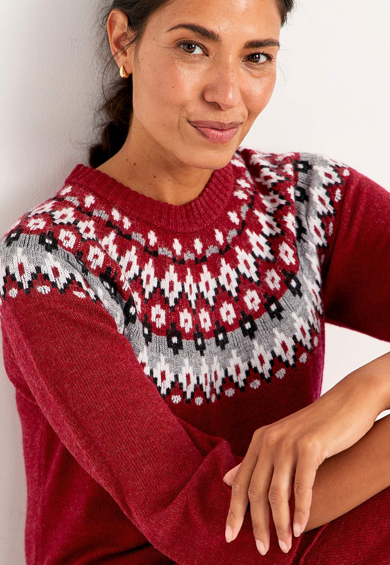 Neulottu, jacquard-kuvioinen mekko